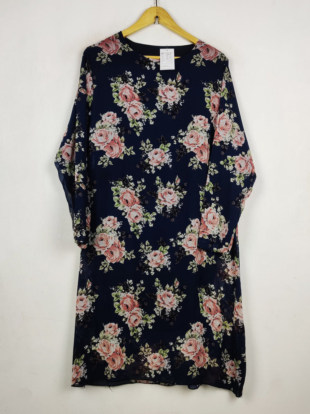 Buy online pre-used pre-loved 100% authentic & Original branded Unknown Brand (MF-5808) available in Pakistan. Top international brands avilable.