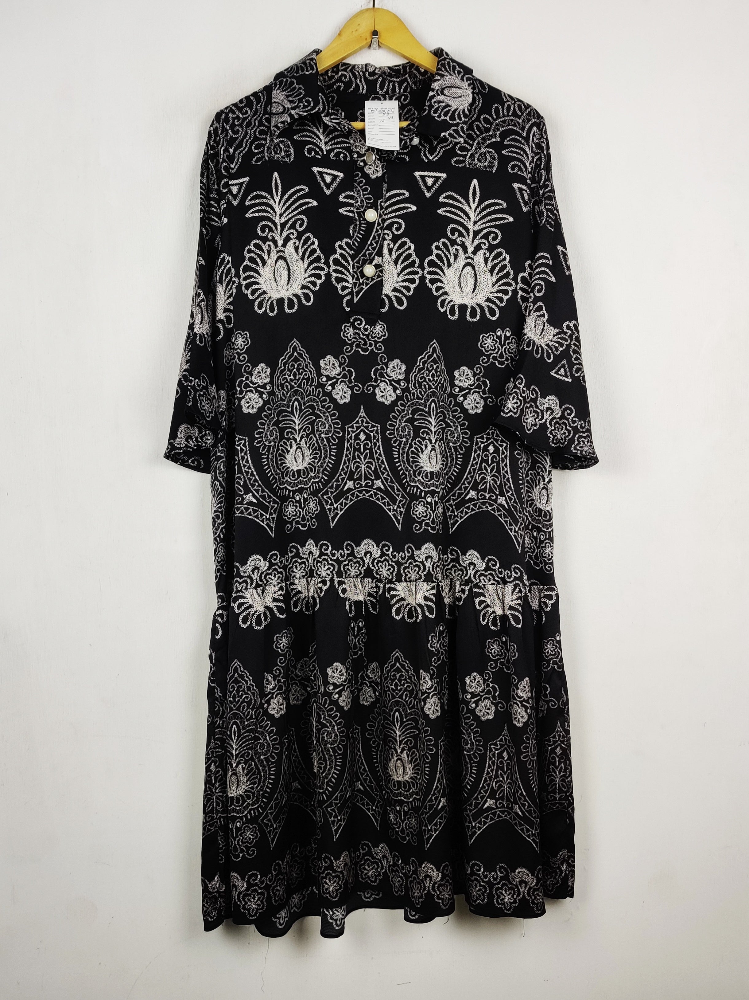 Buy online pre-used pre-loved 100% authentic & Original branded Unknown Brand (MF-5823) available in Pakistan. Top international brands avilable.