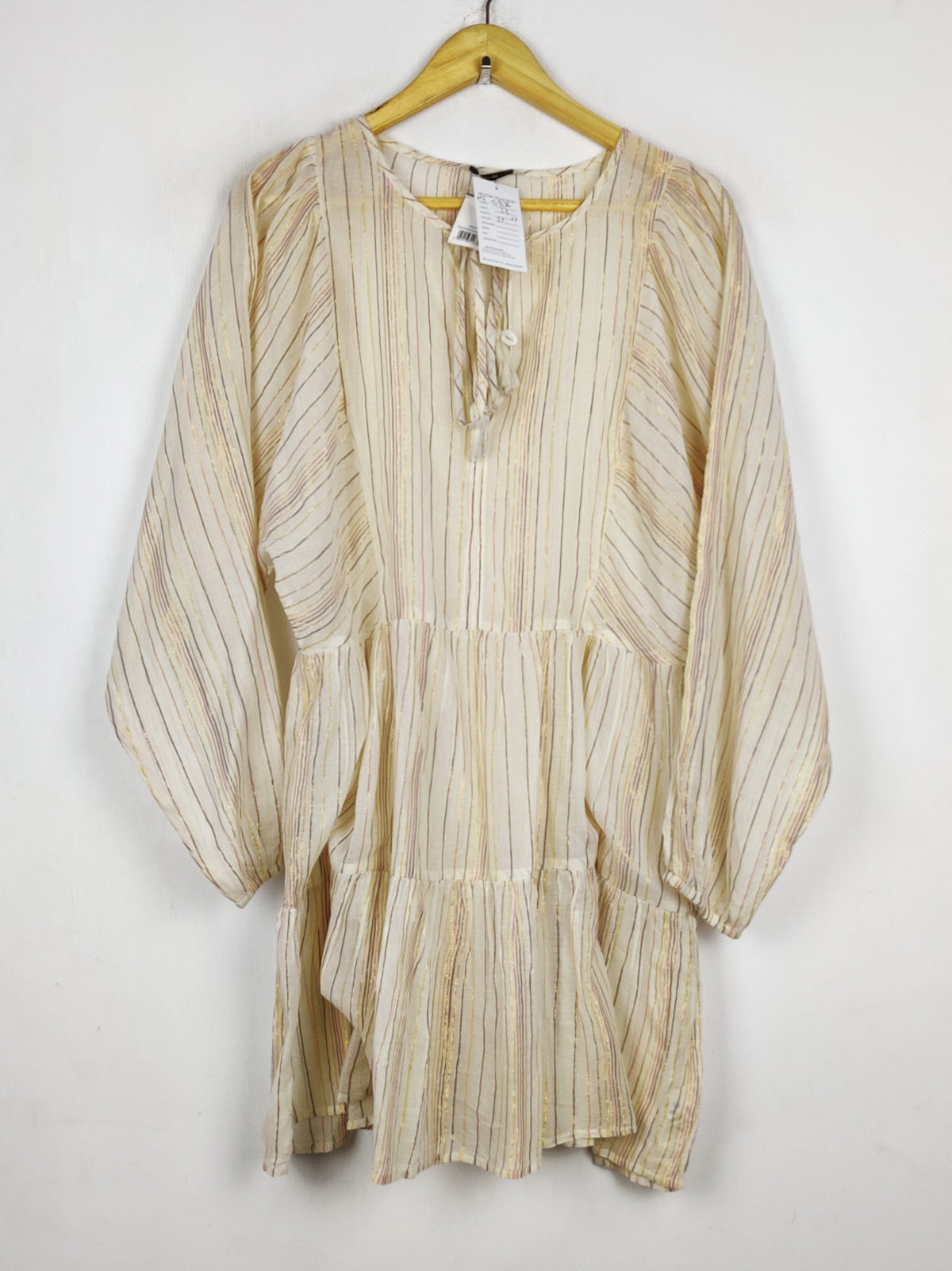 Buy online pre-used pre-loved 100% authentic & Original branded George (MF-5836) available in Pakistan. Top international brands avilable.