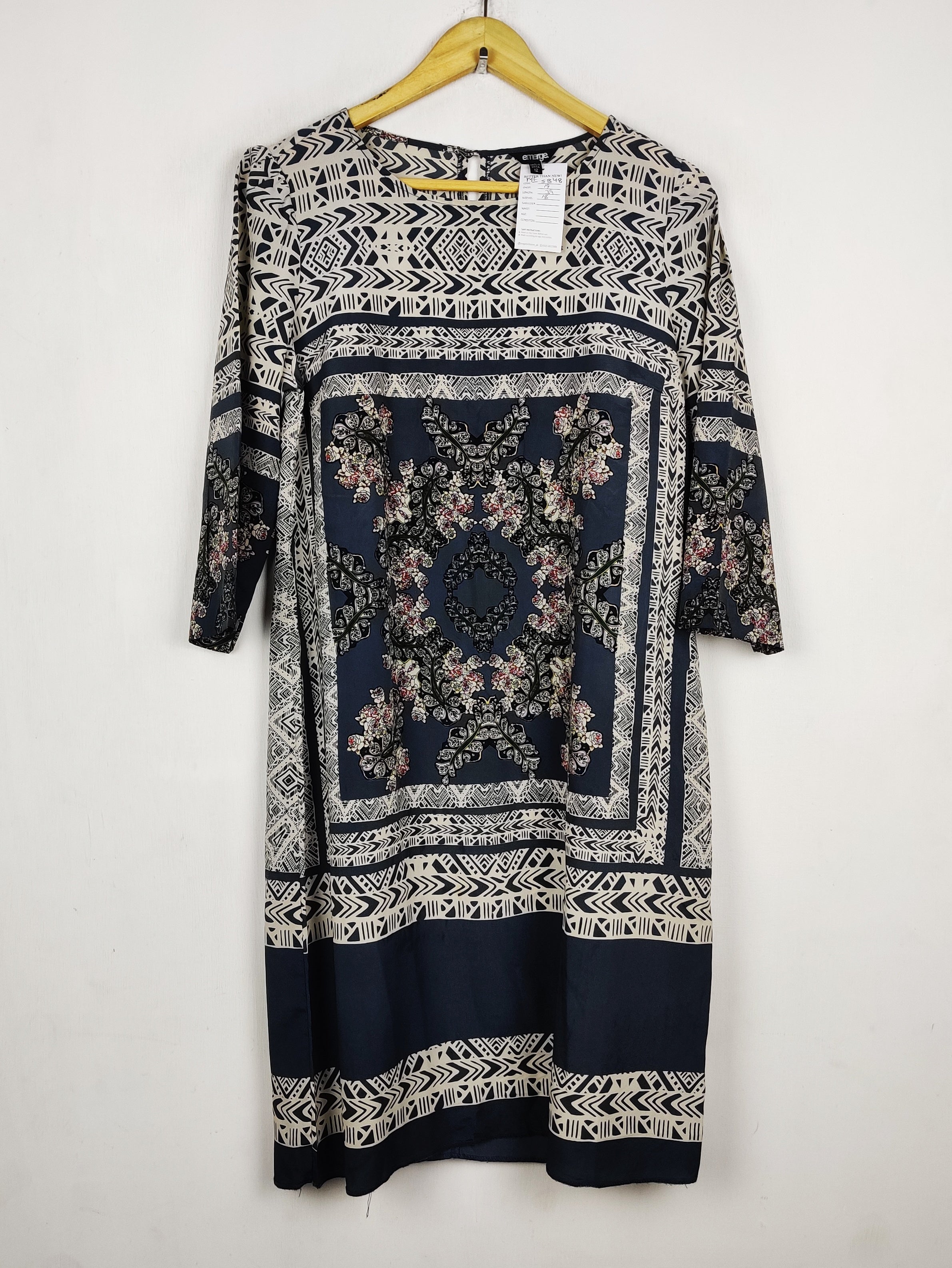 Buy online pre-used pre-loved 100% authentic & Original branded Emerge (MF-5848) available in Pakistan. Top international brands avilable.