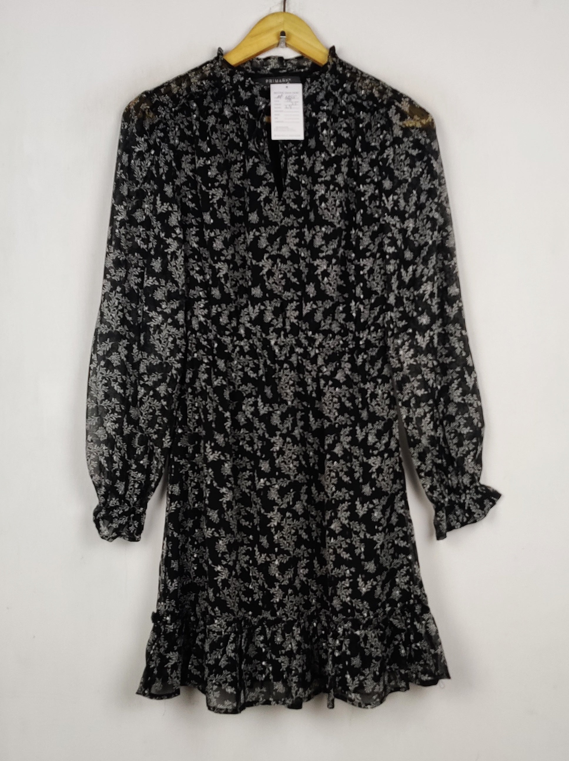 Buy online pre-used pre-loved 100% authentic & Original branded Primark (MF-5855) available in Pakistan. Top international brands avilable.
