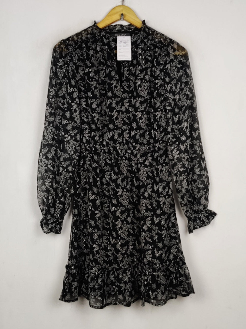 Buy online pre-used pre-loved 100% authentic & Original branded Primark (MF-5855) available in Pakistan. Top international brands avilable.