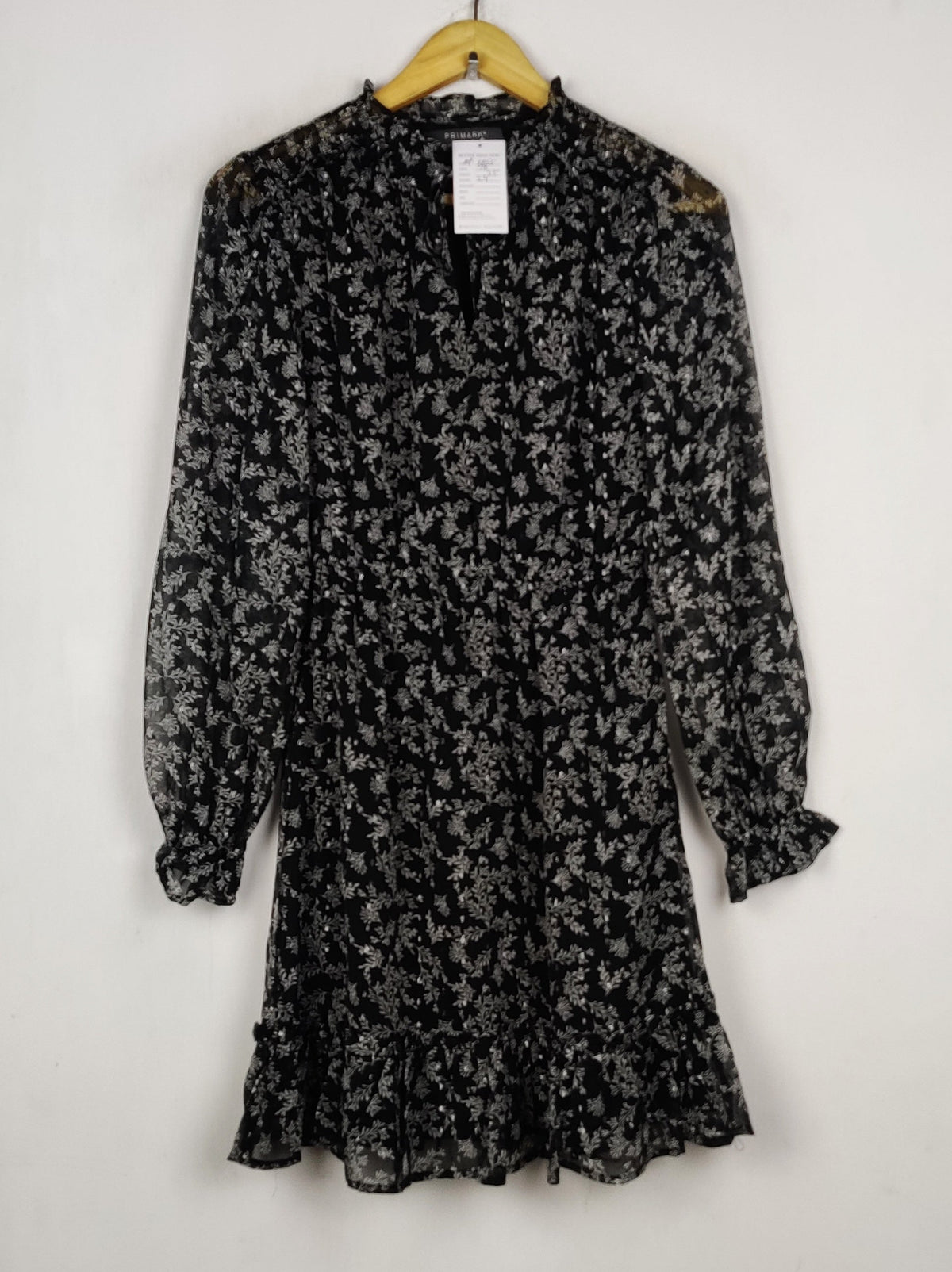 Buy online pre-used pre-loved 100% authentic & Original branded Primark (MF-5855) available in Pakistan. Top international brands avilable.