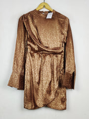 Buy online pre-used pre-loved 100% authentic & Original branded Boohoo (MF-5859) available in Pakistan. Top international brands avilable.