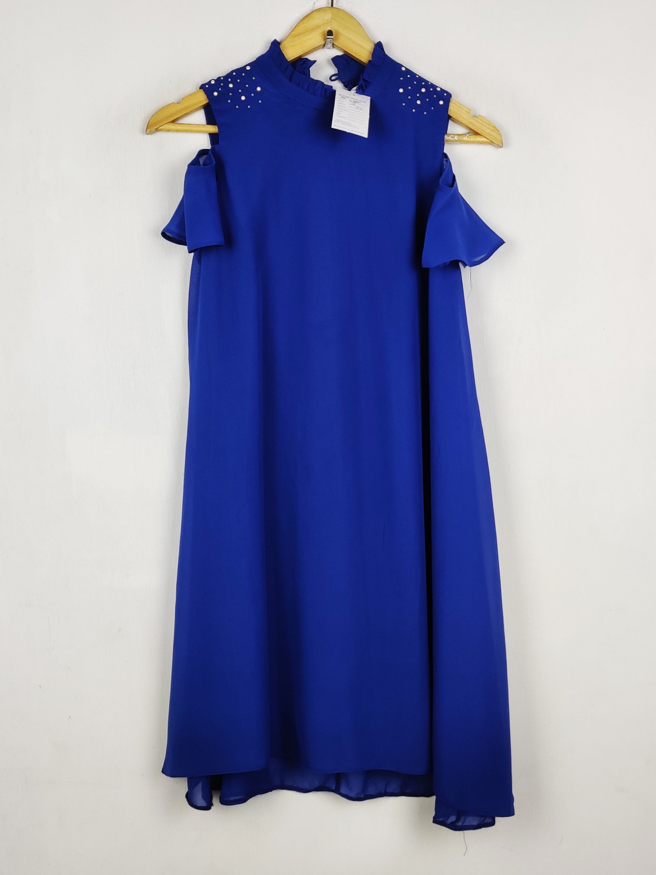 Buy online pre-used pre-loved 100% authentic & Original branded Bluezoo (MF-5880) available in Pakistan. Top international brands avilable.