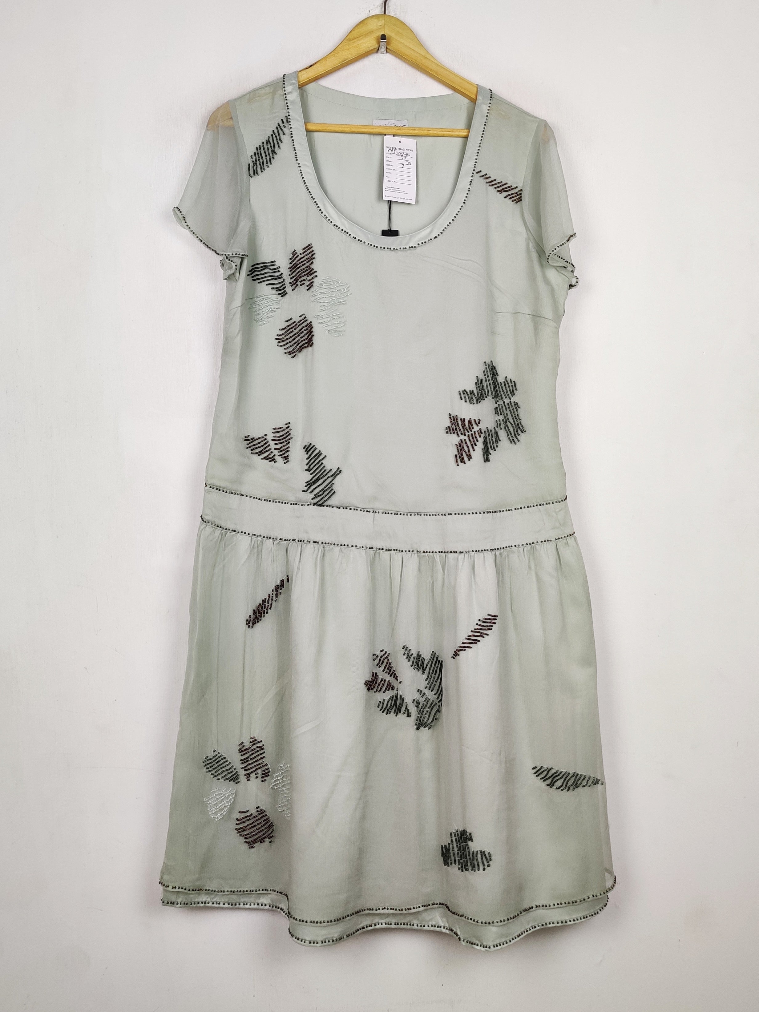 Buy online pre-used pre-loved 100% authentic & Original branded Next (MF-5890) available in Pakistan. Top international brands avilable.