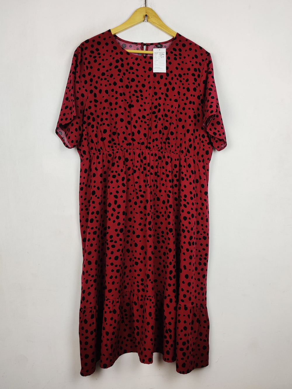 Buy online pre-used pre-loved 100% authentic & Original branded Shein (MF-5906) available in Pakistan. Top international brands avilable.
