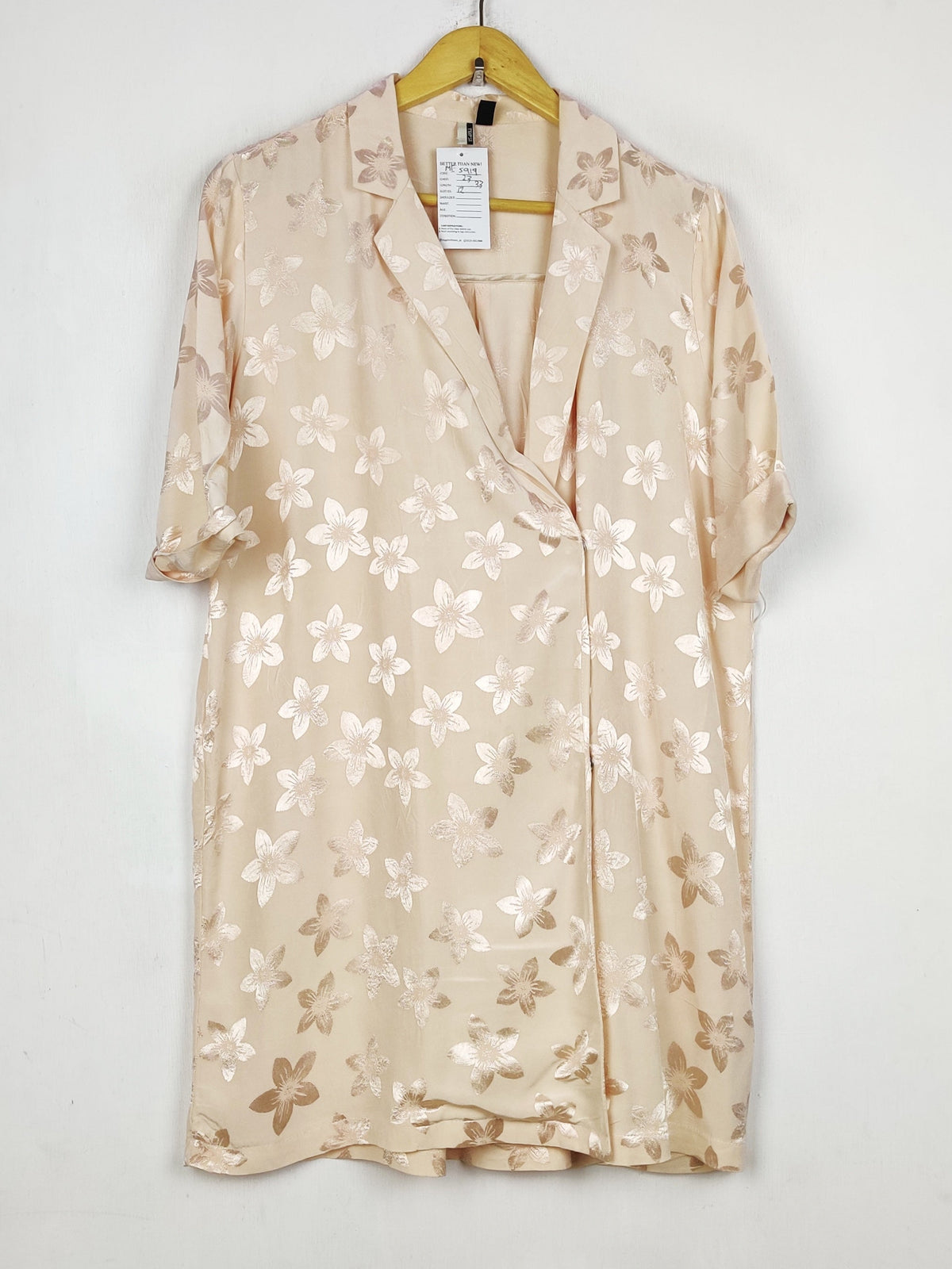 Buy online pre-used pre-loved 100% authentic & Original branded Topshop (MF-5919) available in Pakistan. Top international brands avilable.