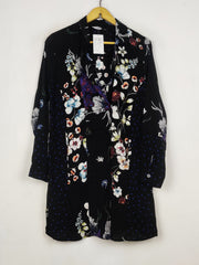 Buy online pre-used pre-loved 100% authentic & Original branded Zara (MF-5934) available in Pakistan. Top international brands avilable.