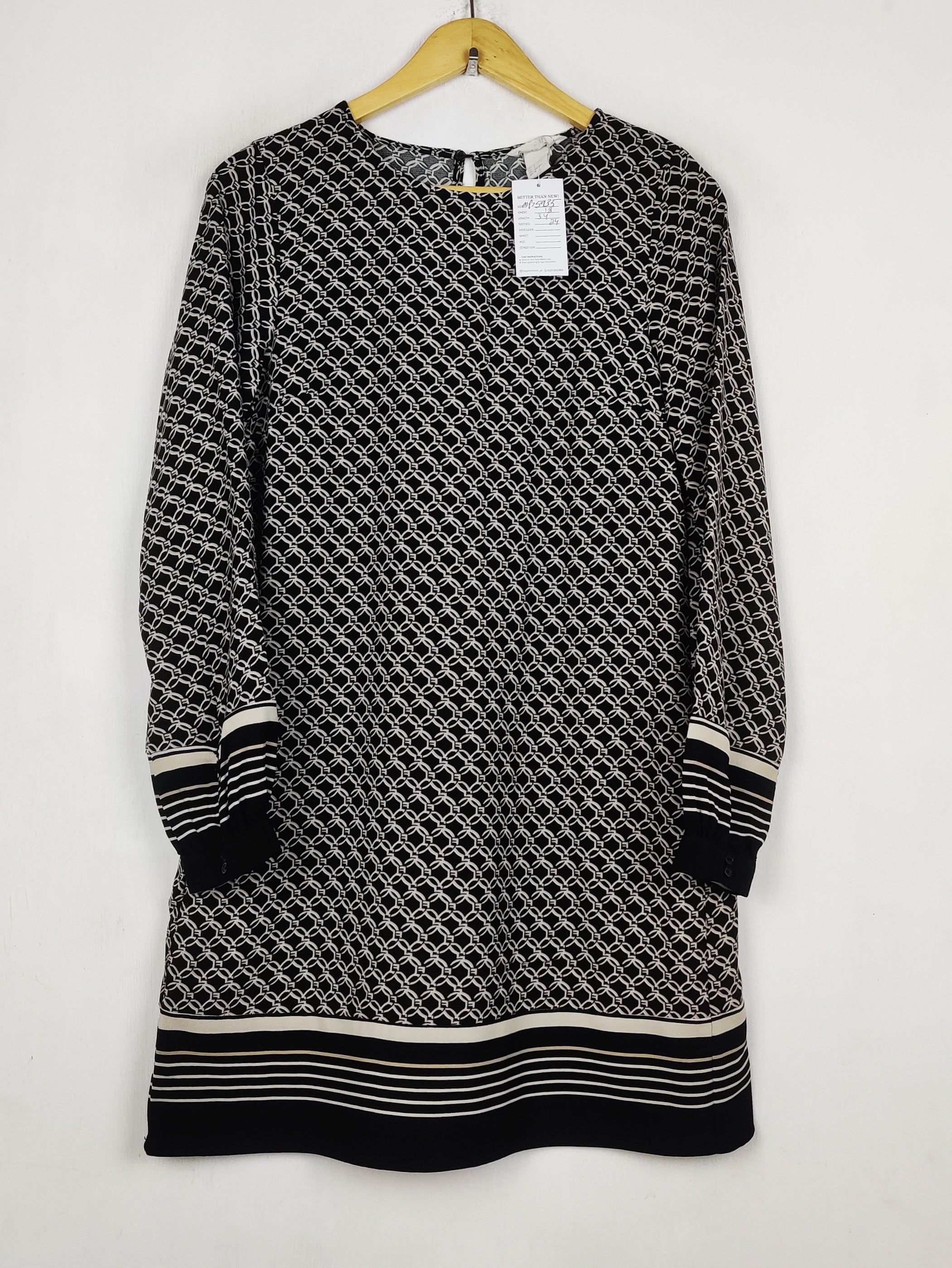 Buy online pre-used pre-loved 100% authentic & Original branded H&M (MF-5935) available in Pakistan. Top international brands avilable.
