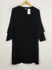 Buy online pre-used pre-loved 100% authentic & Original branded Boohoo (MF-5972) available in Pakistan. Top international brands avilable.