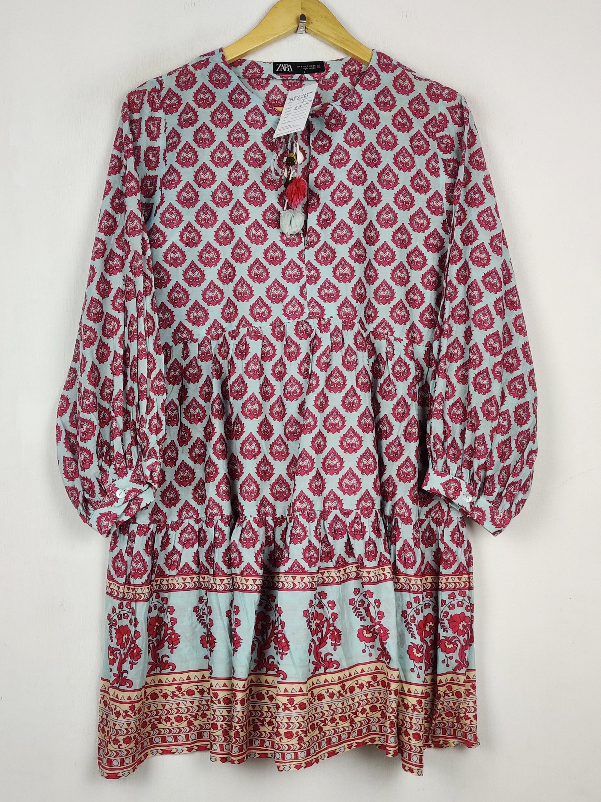 Buy online pre-used pre-loved 100% authentic & Original branded Zara (MF-6063) available in Pakistan. Top international brands avilable.