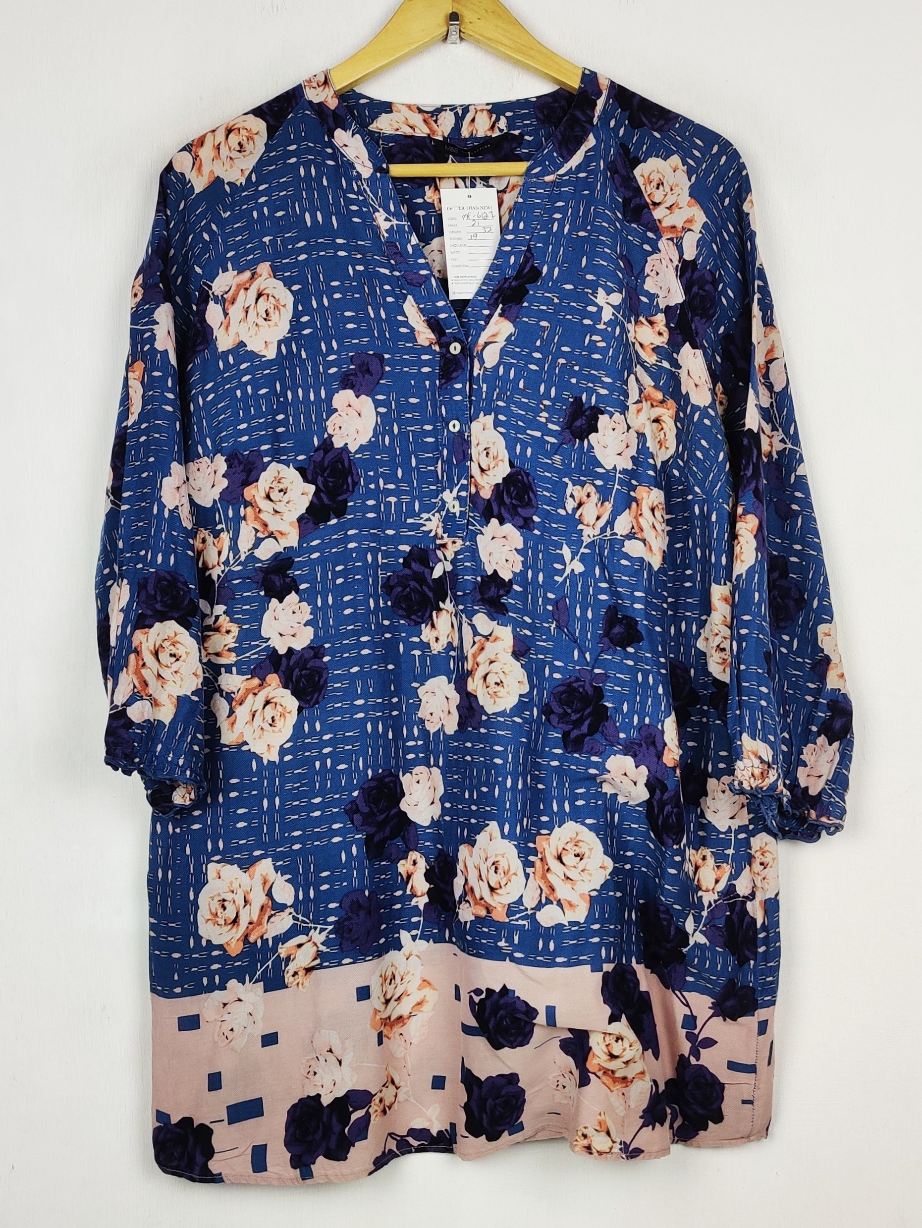Buy online pre-used pre-loved 100% authentic & Original branded Marks & Spencer (MF-6127) available in Pakistan. Top international brands avilable.