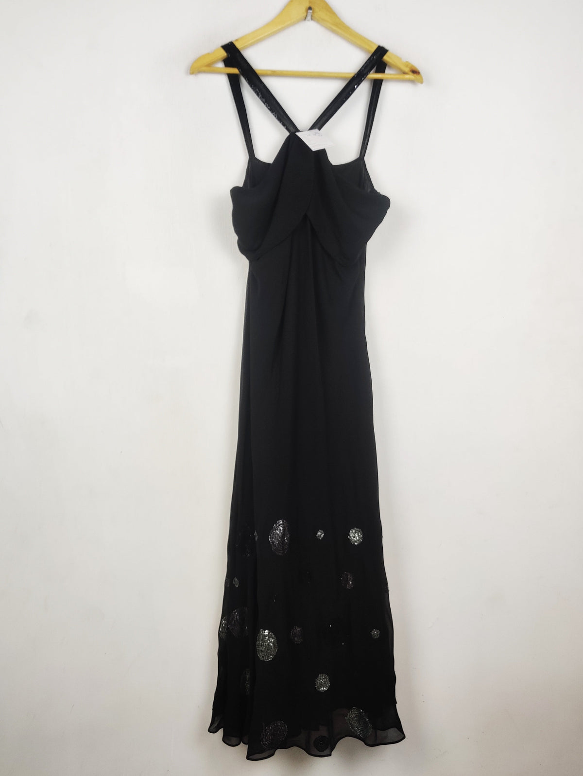 Buy online pre-used pre-loved 100% authentic & Original branded Pretty Jackson (MF-6192) available in Pakistan. Top international brands avilable.