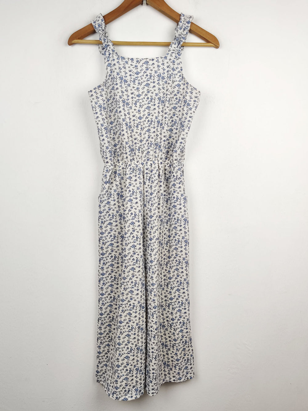 Buy online pre-used pre-loved 100% authentic & Original branded Primark (MF-672) available in Pakistan. Top international brands avilable.