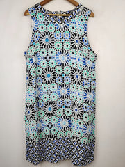 Buy online pre-used pre-loved 100% authentic & Original branded Wallis (MF-81) available in Pakistan. Top international brands avilable.