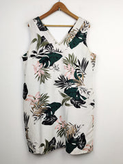 Buy online pre-used pre-loved 100% authentic & Original branded Peacocks (MF-876) available in Pakistan. Top international brands avilable.