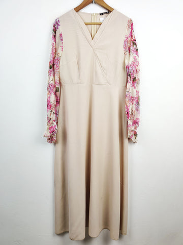 Buy online pre-used pre-loved 100% authentic & Original branded Shein (MF-948) available in Pakistan. Top international brands avilable.