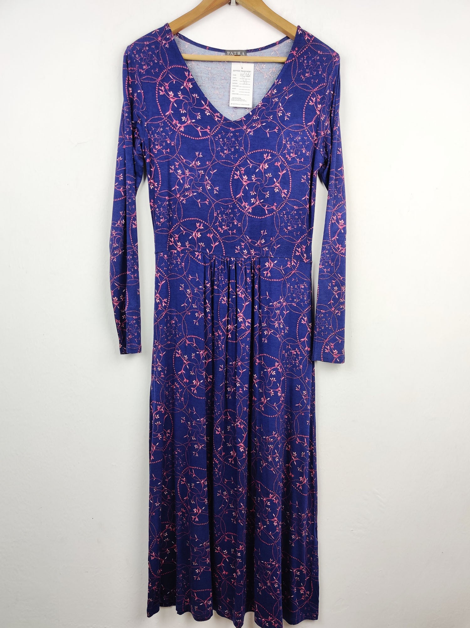 Buy online pre-used pre-loved 100% authentic & Original branded Patra (MF-961) available in Pakistan. Top international brands avilable.