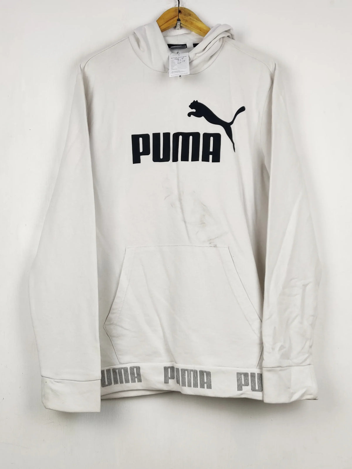 Buy online pre-used pre-loved 100% authentic & Original branded P.U.M.A (MH-08) available in Pakistan. Top international brands avilable.
