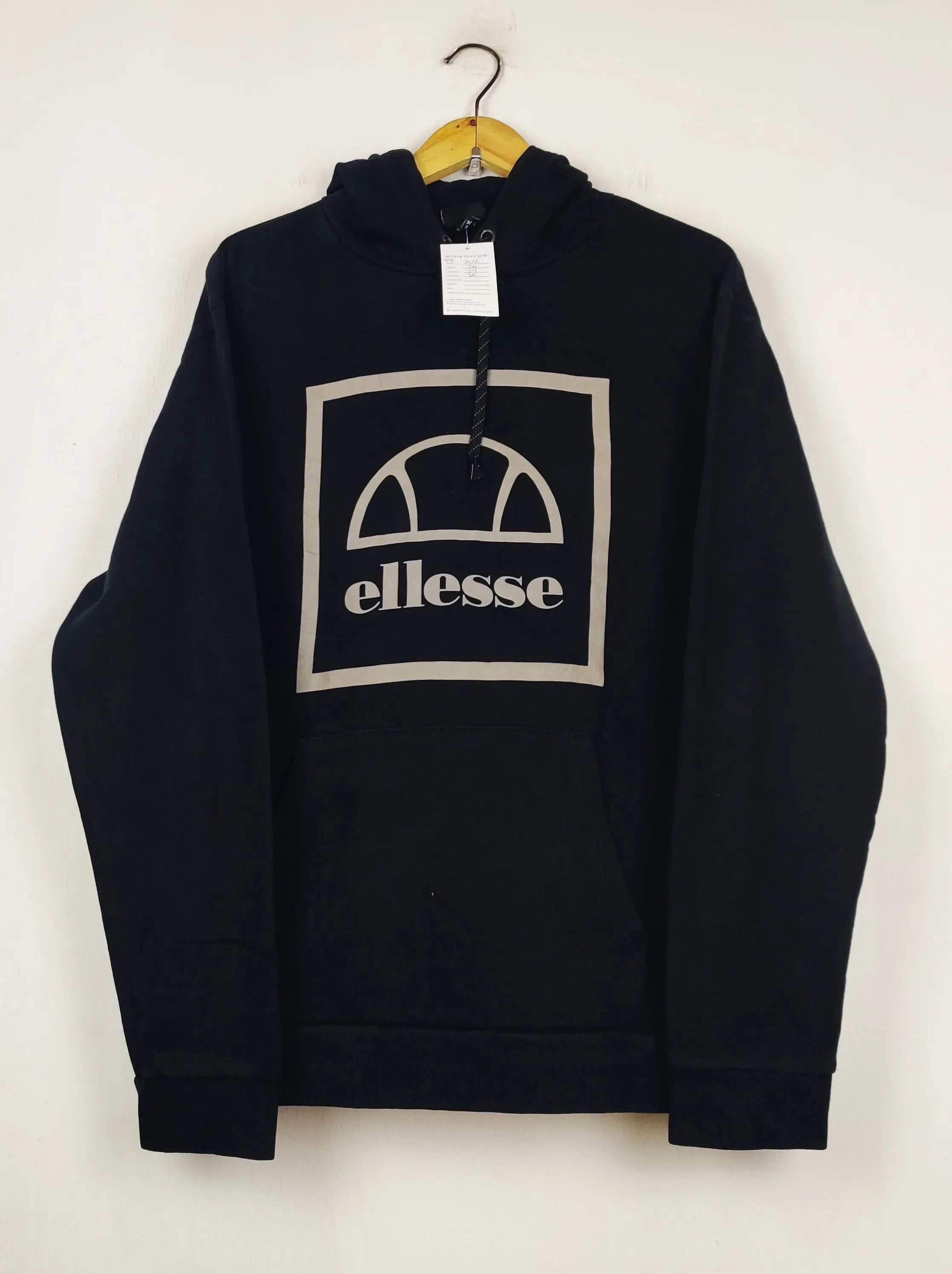 Buy online pre-used pre-loved 100% authentic & Original branded Ellesse (MH-1016) available in Pakistan. Top international brands avilable.