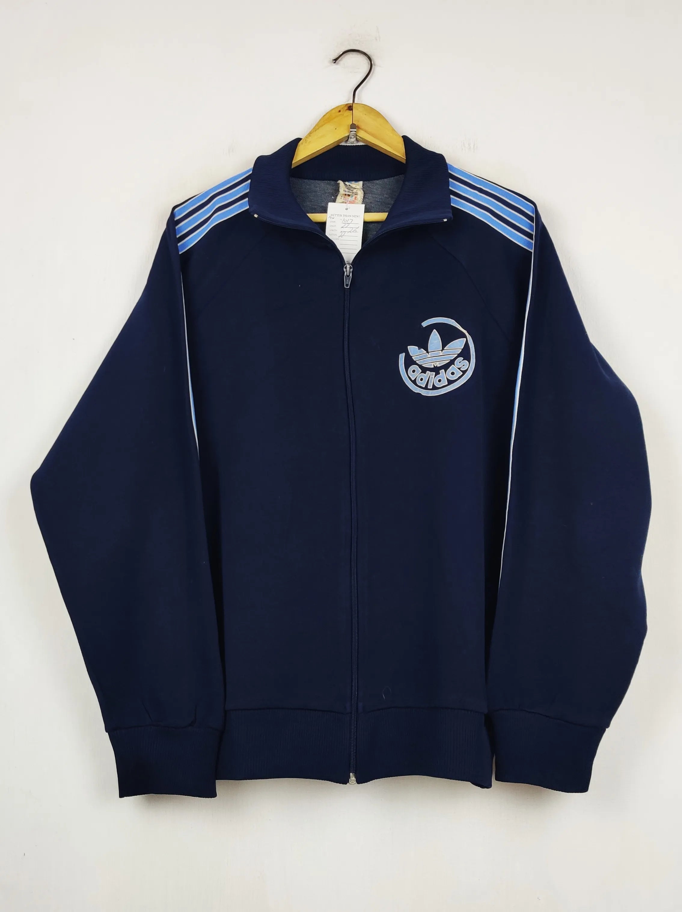 Buy online pre-used pre-loved 100% authentic & Original branded A.D.I.D.A.S (MH-1017) available in Pakistan. Top international brands avilable.