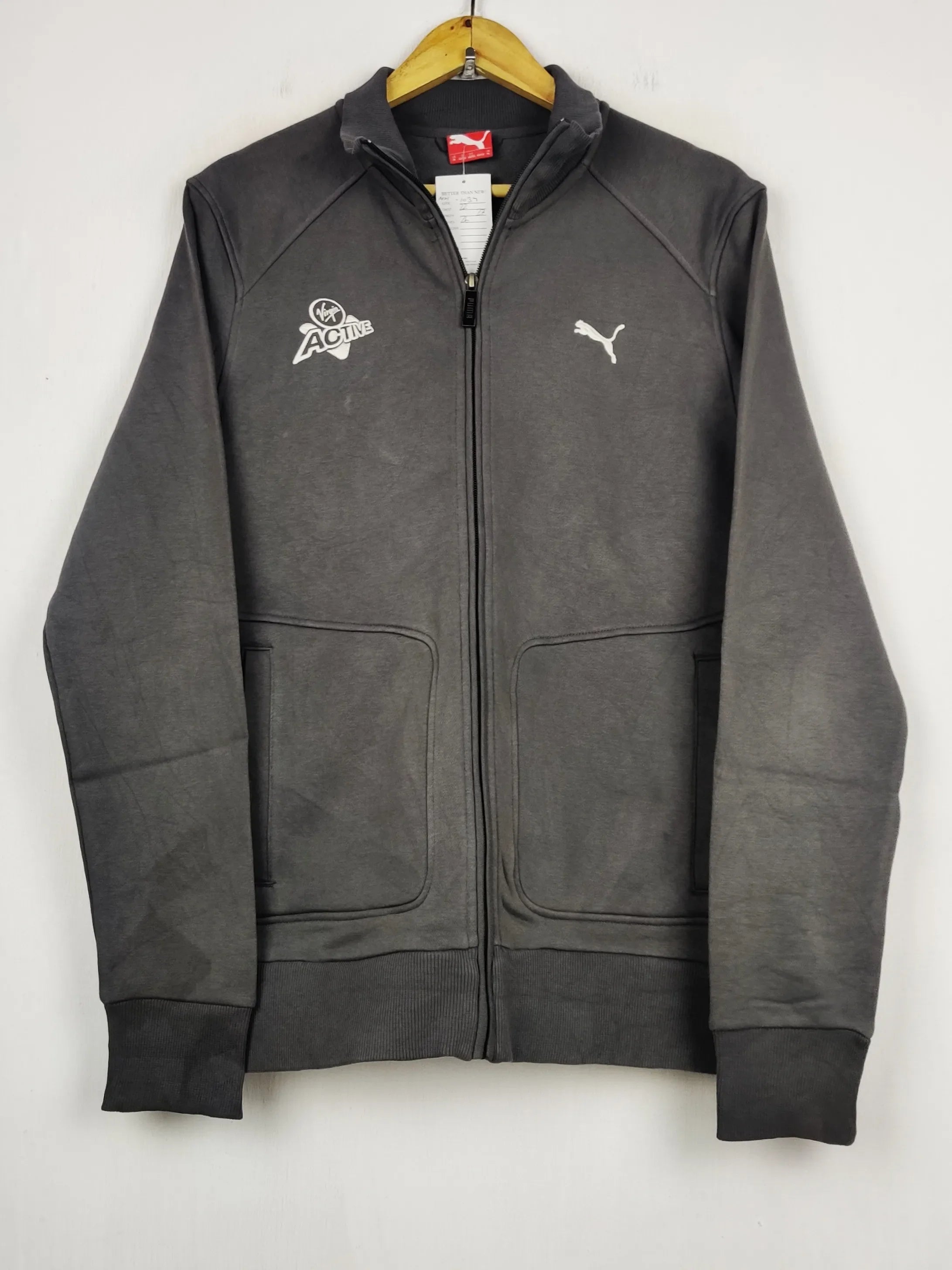 Buy online pre-used pre-loved 100% authentic & Original branded P.U.M.A (MH-1034) available in Pakistan. Top international brands avilable.
