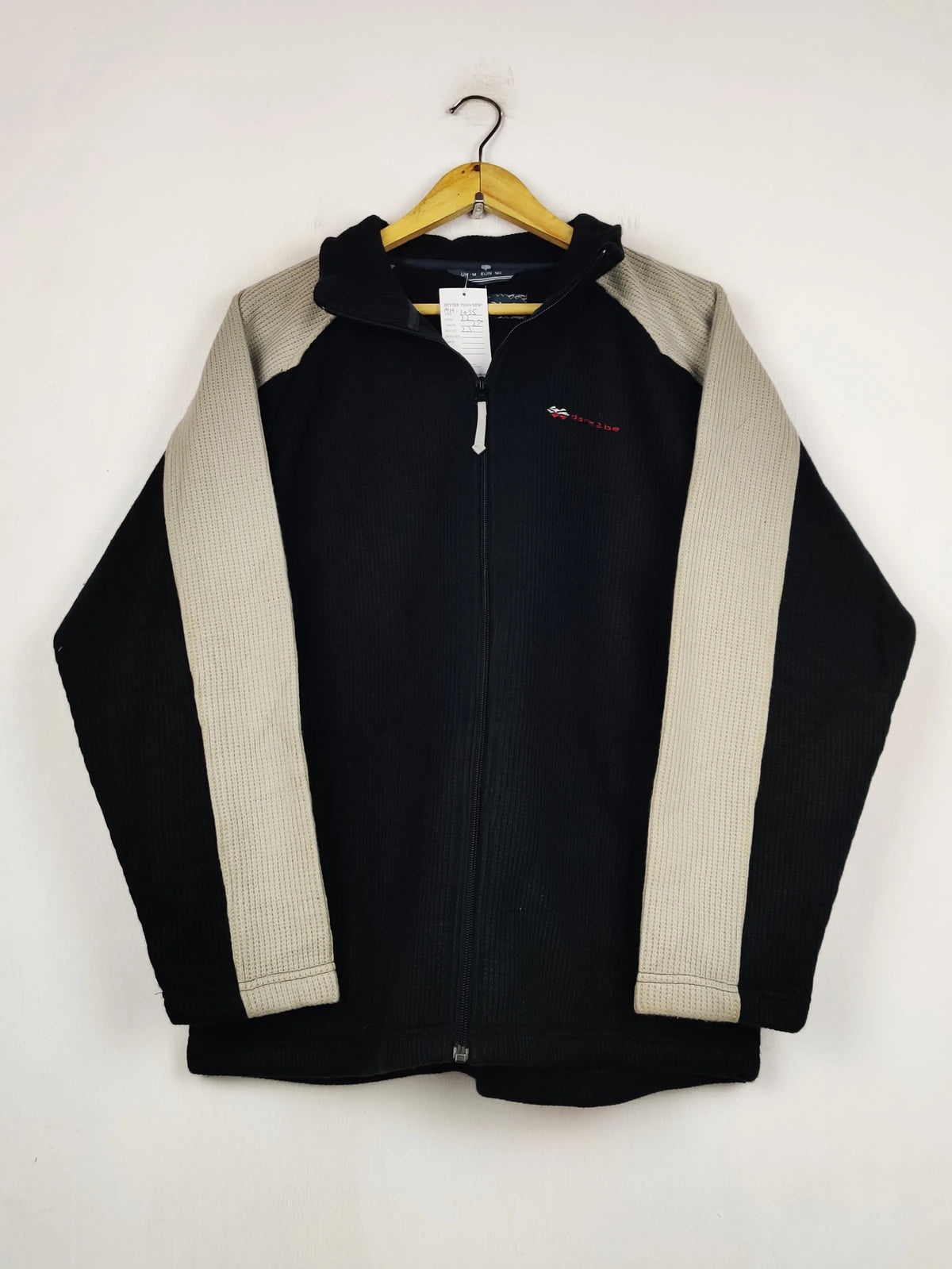 Buy online pre-used pre-loved 100% authentic & Original branded Dare2Be (MH-1035) available in Pakistan. Top international brands avilable.