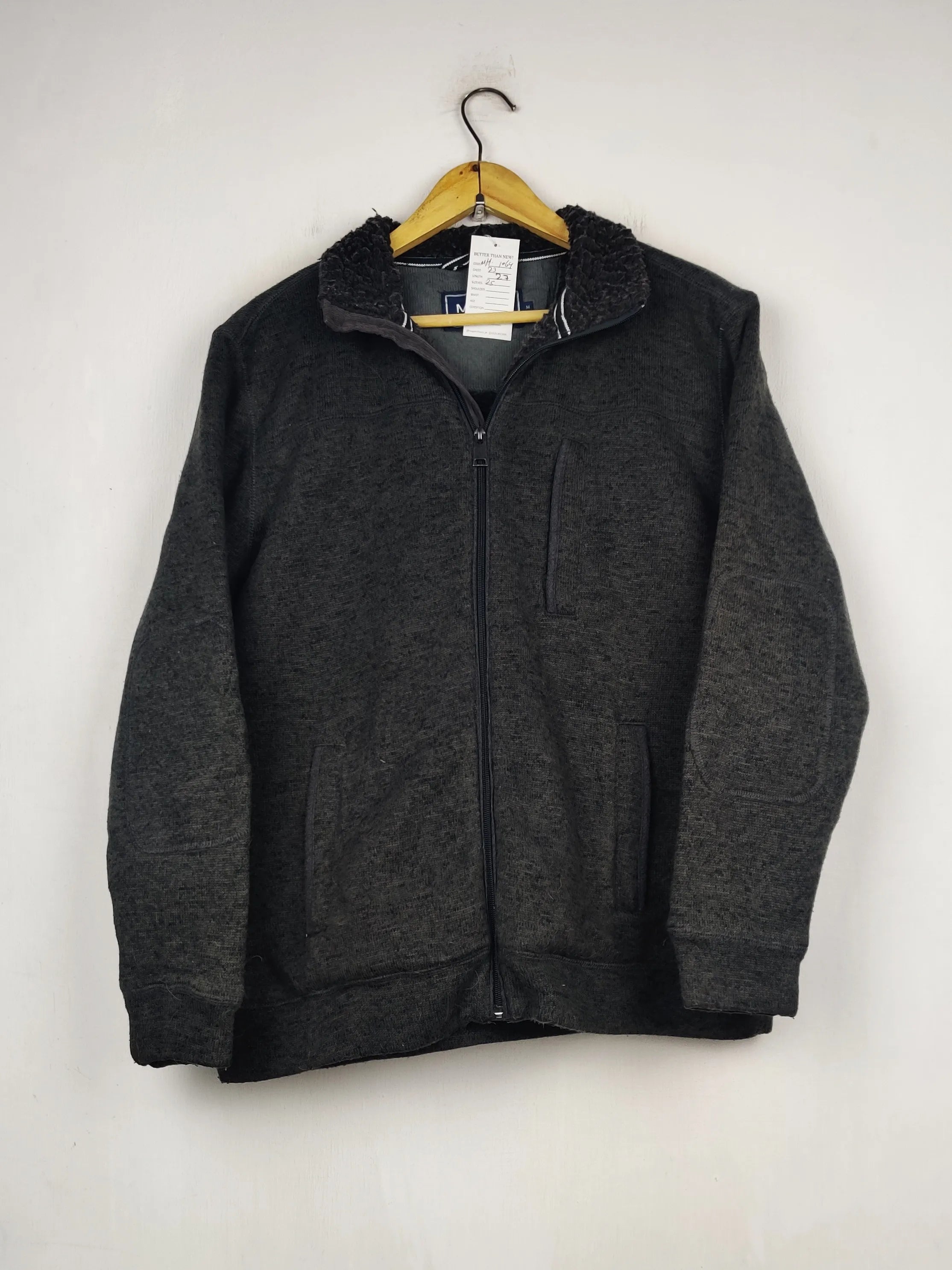 Buy online pre-used pre-loved 100% authentic & Original branded Maine (MH-1064) available in Pakistan. Top international brands avilable.