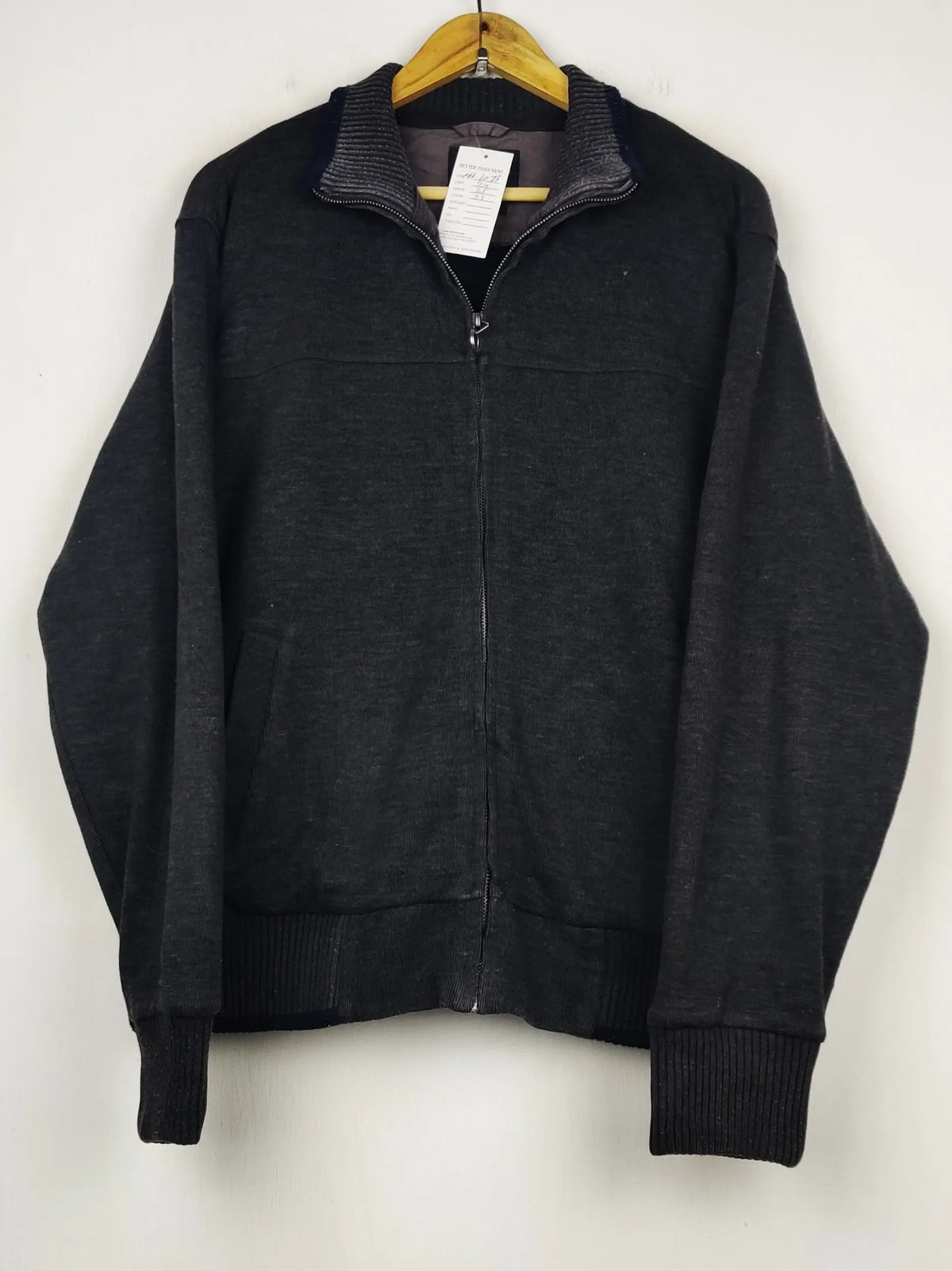 Buy online pre-used pre-loved 100% authentic & Original branded Marks & Spencer (MH-1073) available in Pakistan. Top international brands avilable.