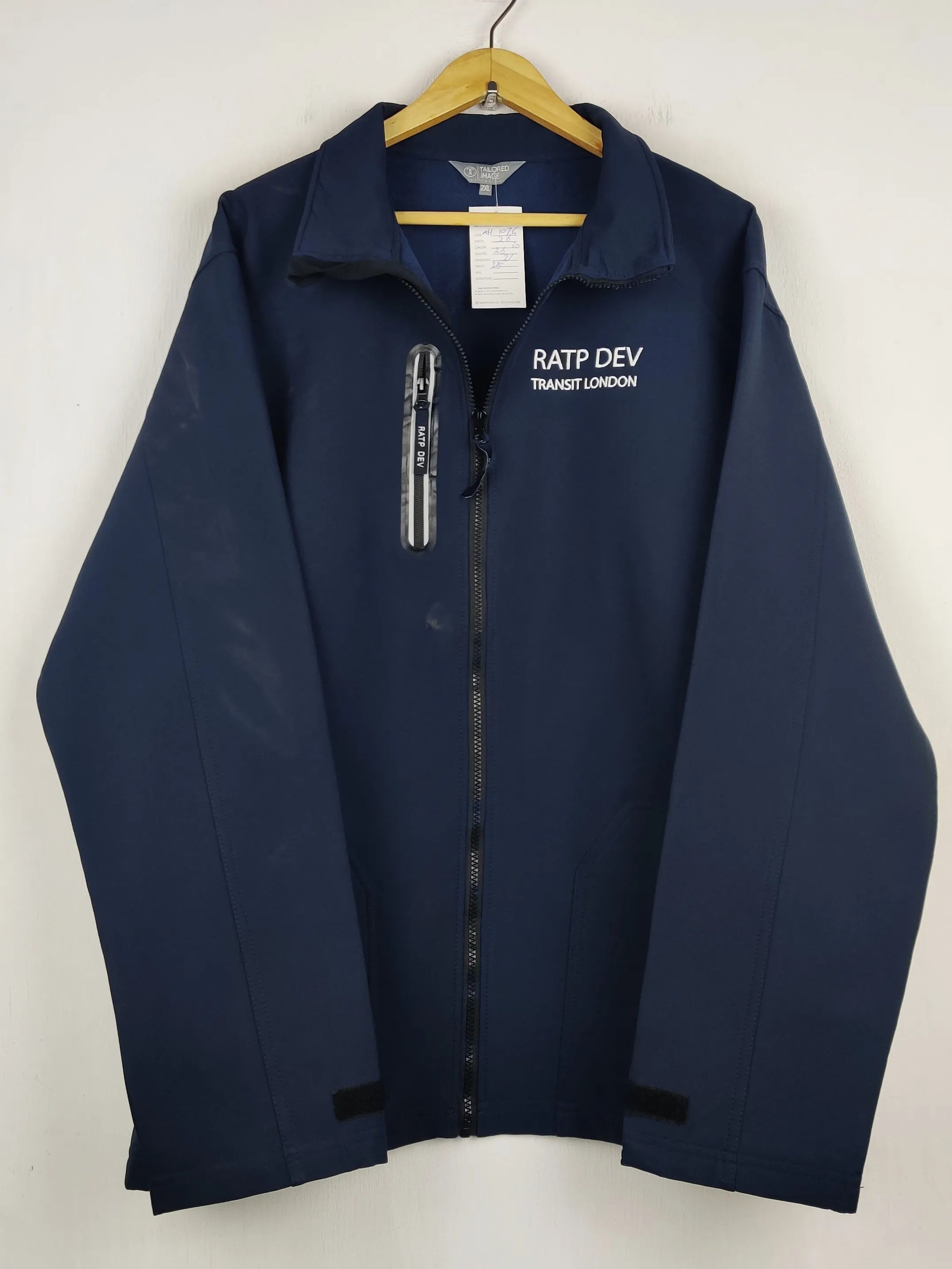 Buy online pre-used pre-loved 100% authentic & Original branded Tailored Image (MH-1076) available in Pakistan. Top international brands avilable.