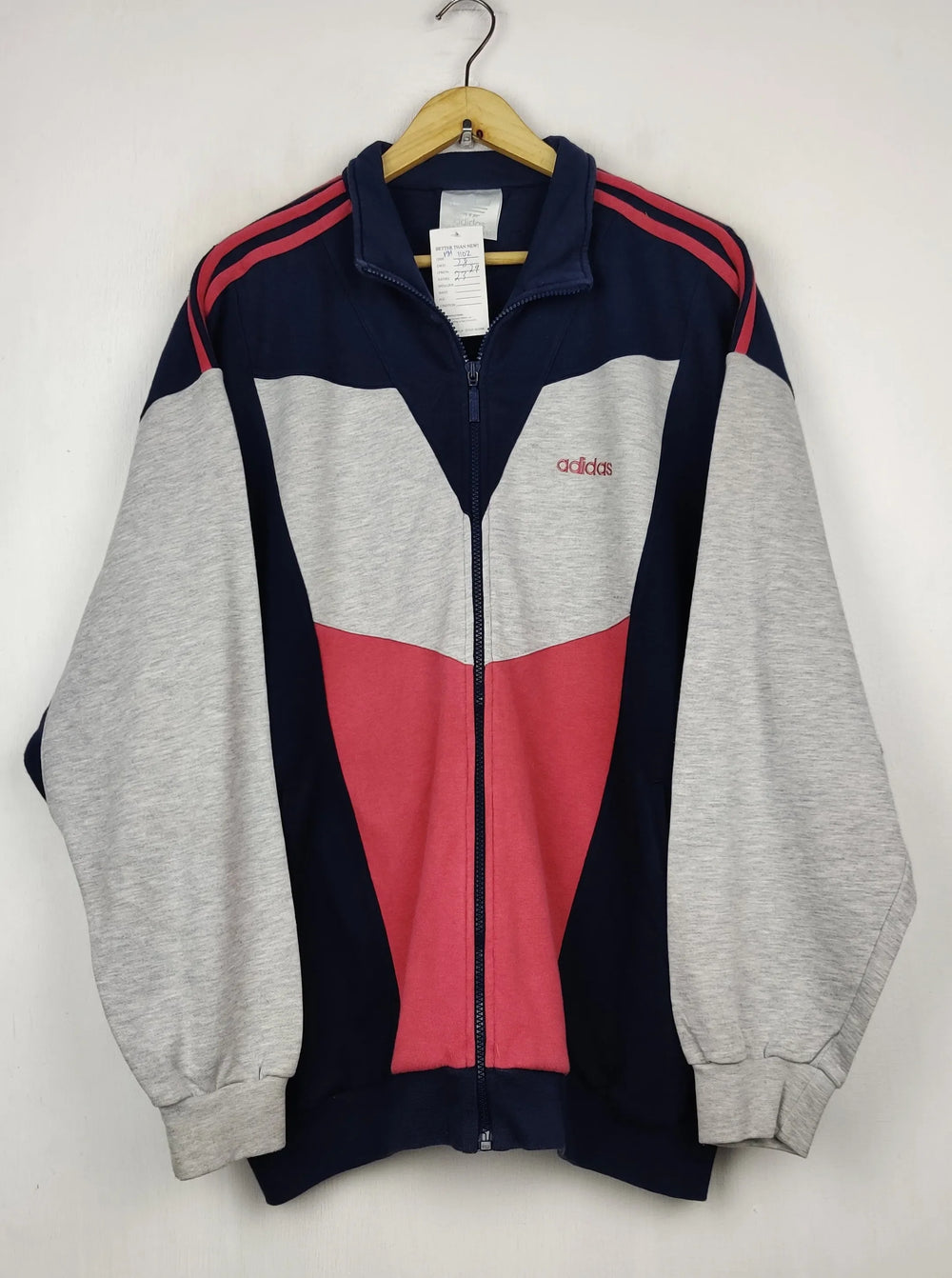 Buy online pre-used pre-loved 100% authentic & Original branded A.D.I.D.A.S (MH-1102) available in Pakistan. Top international brands avilable.