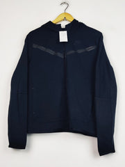 Nike (MH-1245)