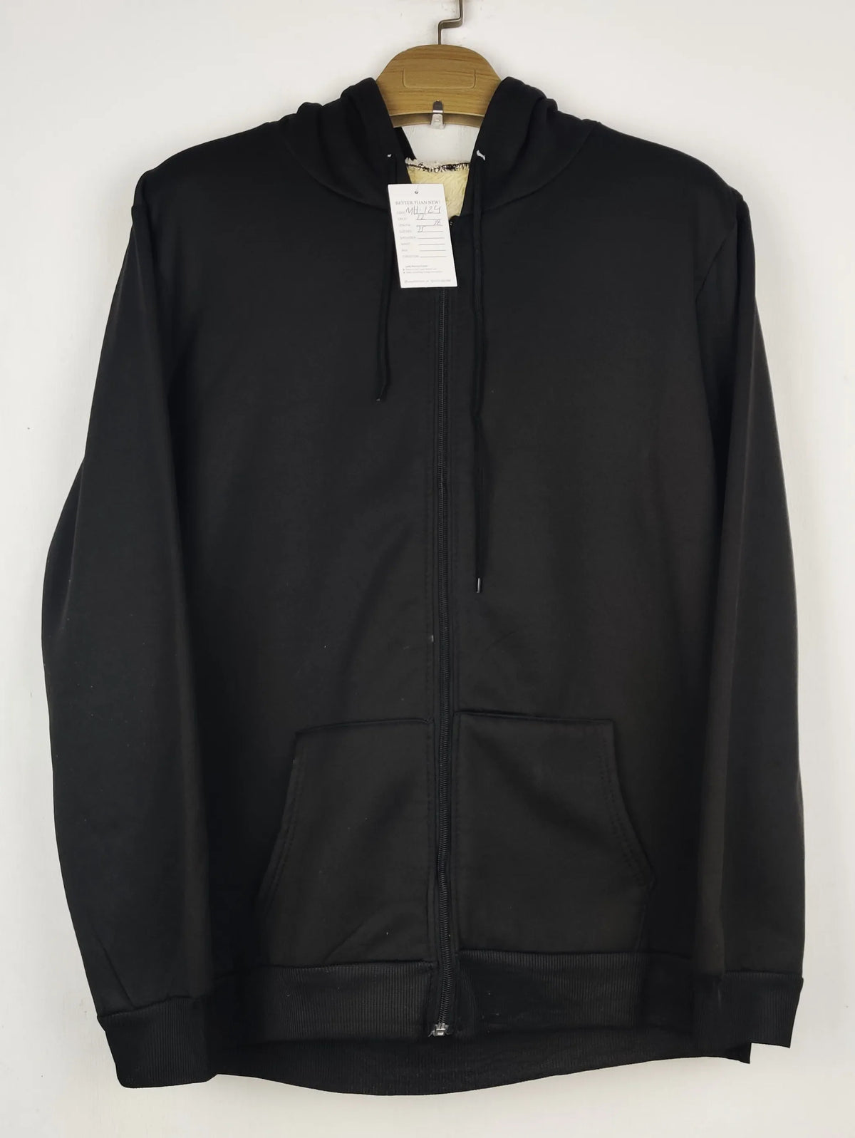 Buy online pre-used pre-loved 100% authentic & Original branded Unknown Brand (MH-124) available in Pakistan. Top international brands avilable.