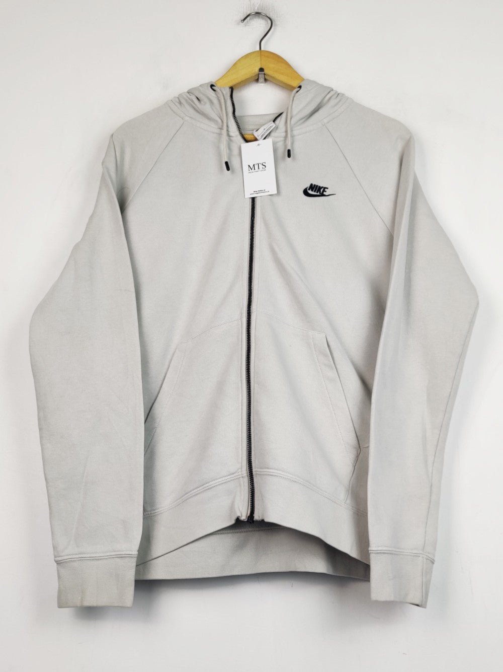 Nike (MH-1252)