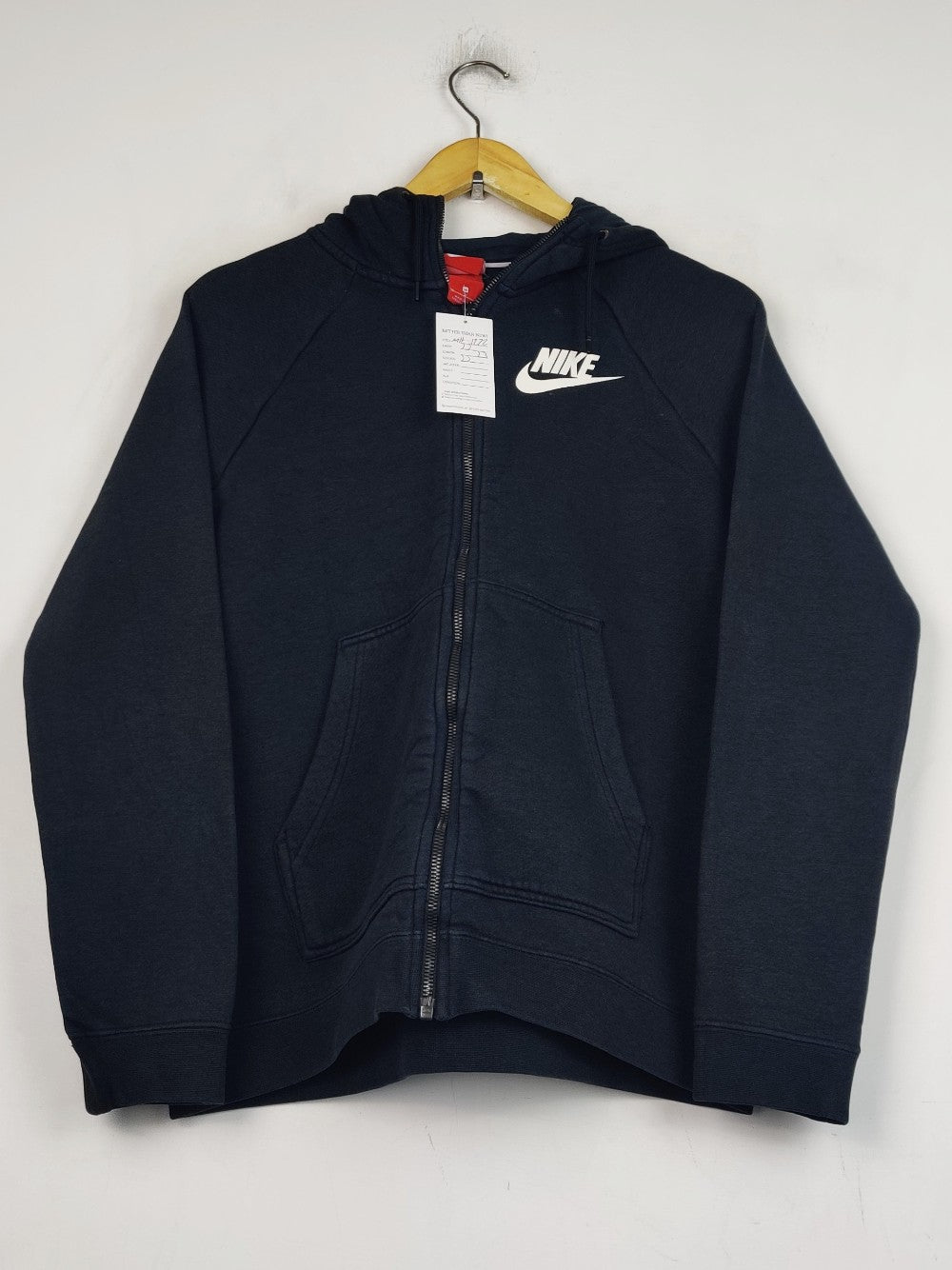 Nike (MH-1272)