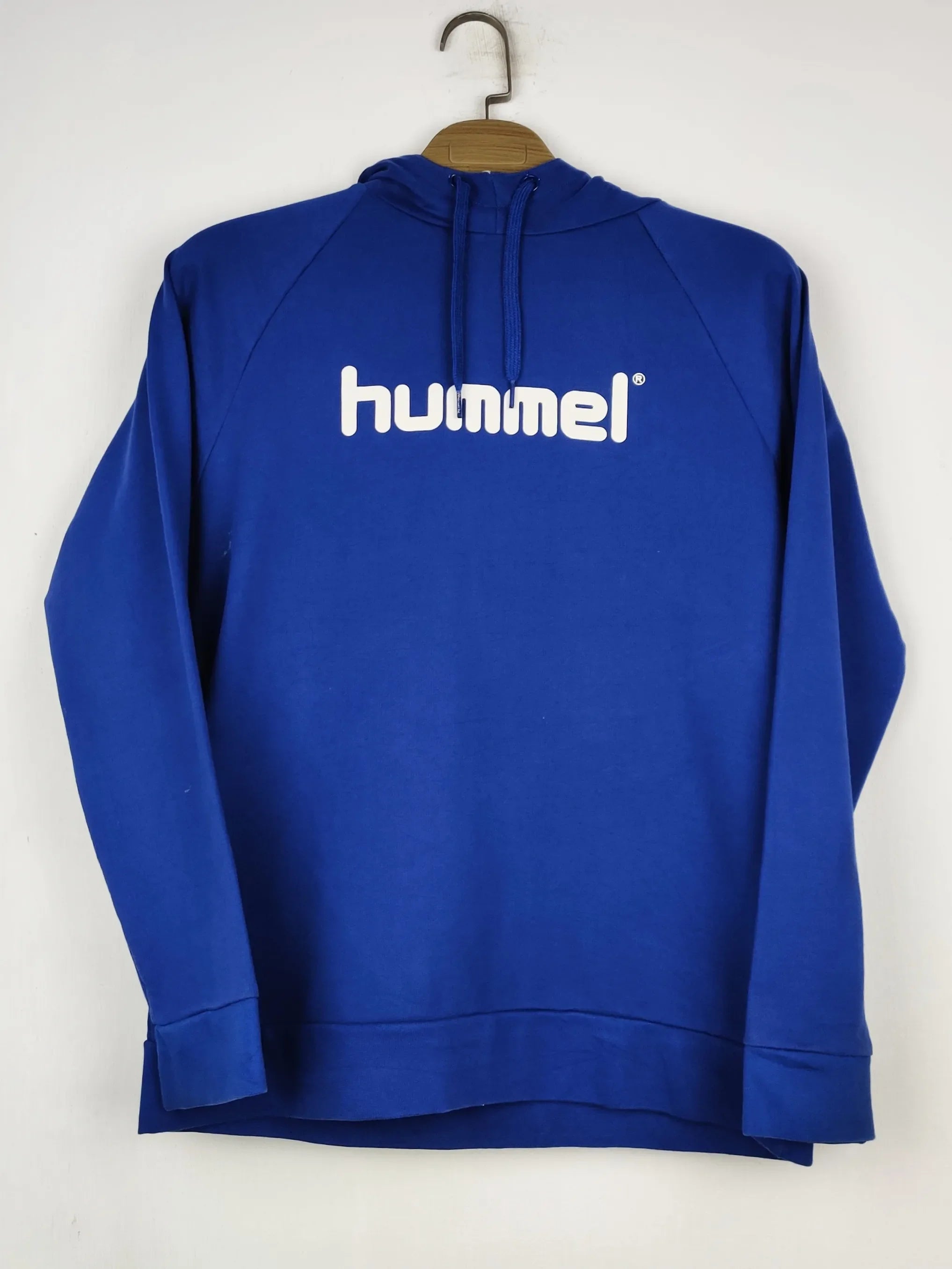 Buy online pre-used pre-loved 100% authentic & Original branded H.U.M.M.E.L (MH-135) available in Pakistan. Top international brands avilable.
