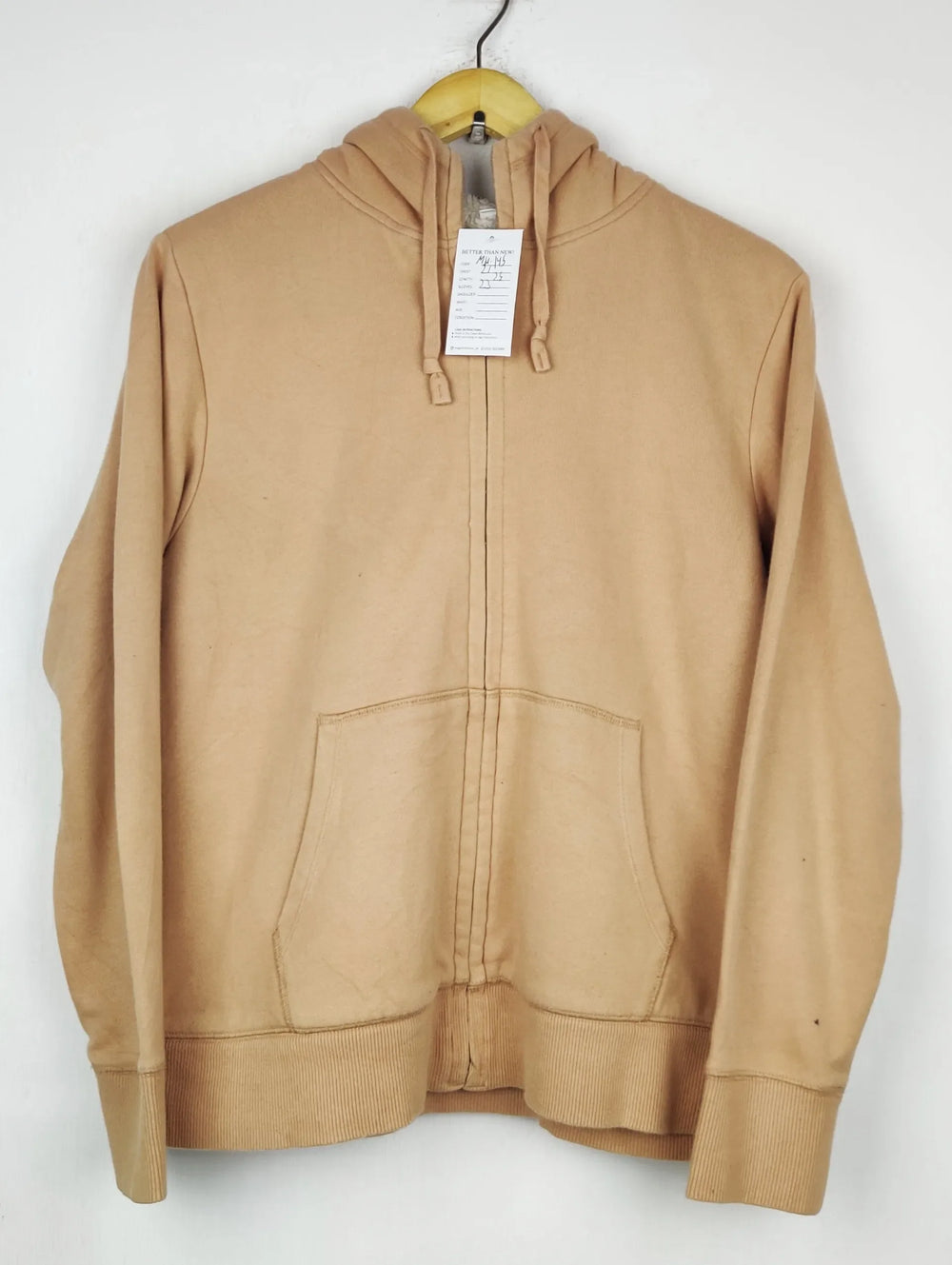 Buy online pre-used pre-loved 100% authentic & Original branded Uniqlo (MH-145) available in Pakistan. Top international brands avilable.