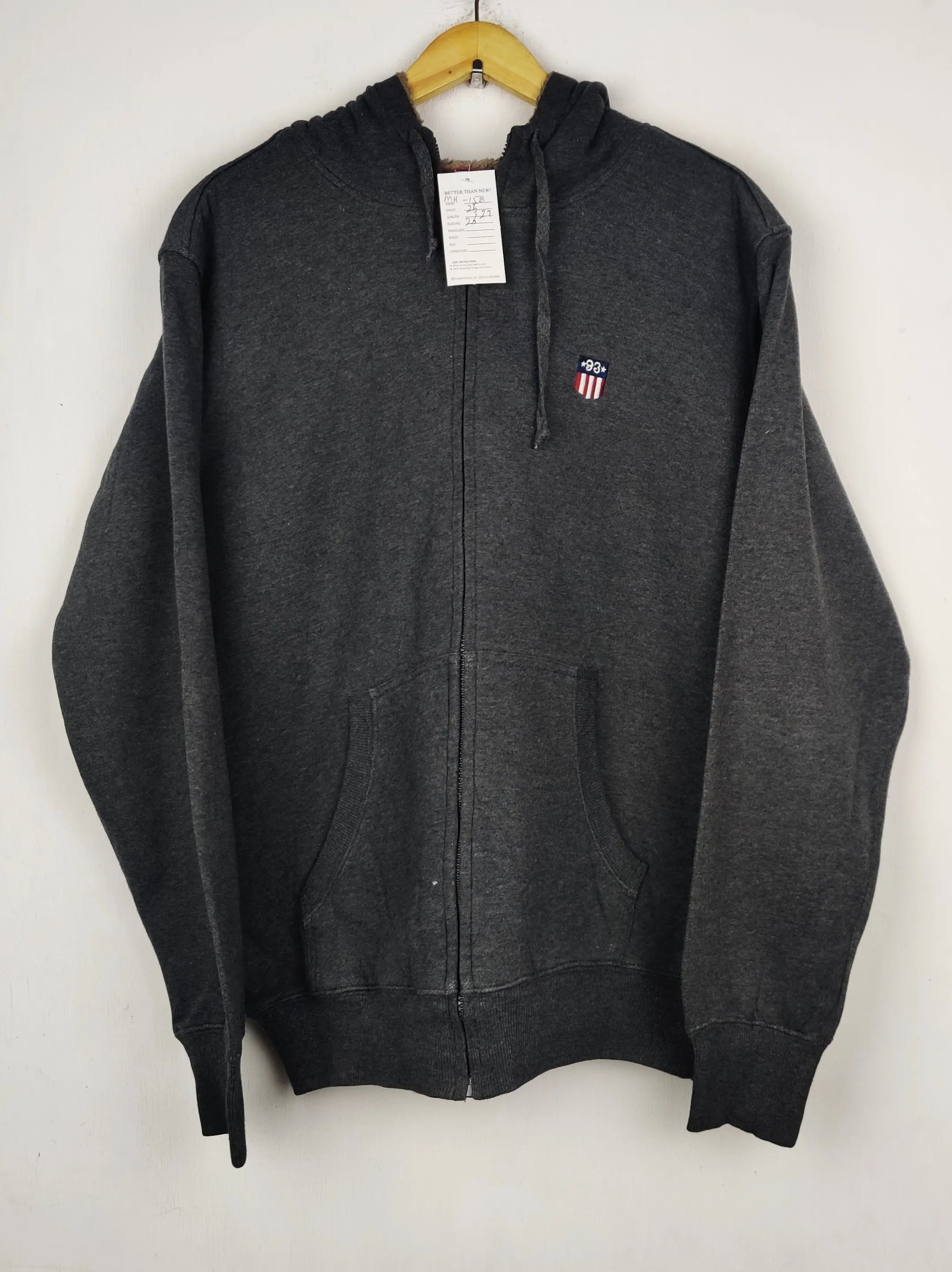 Buy online pre-used pre-loved 100% authentic & Original branded Rhode Island (MH-158) available in Pakistan. Top international brands avilable.