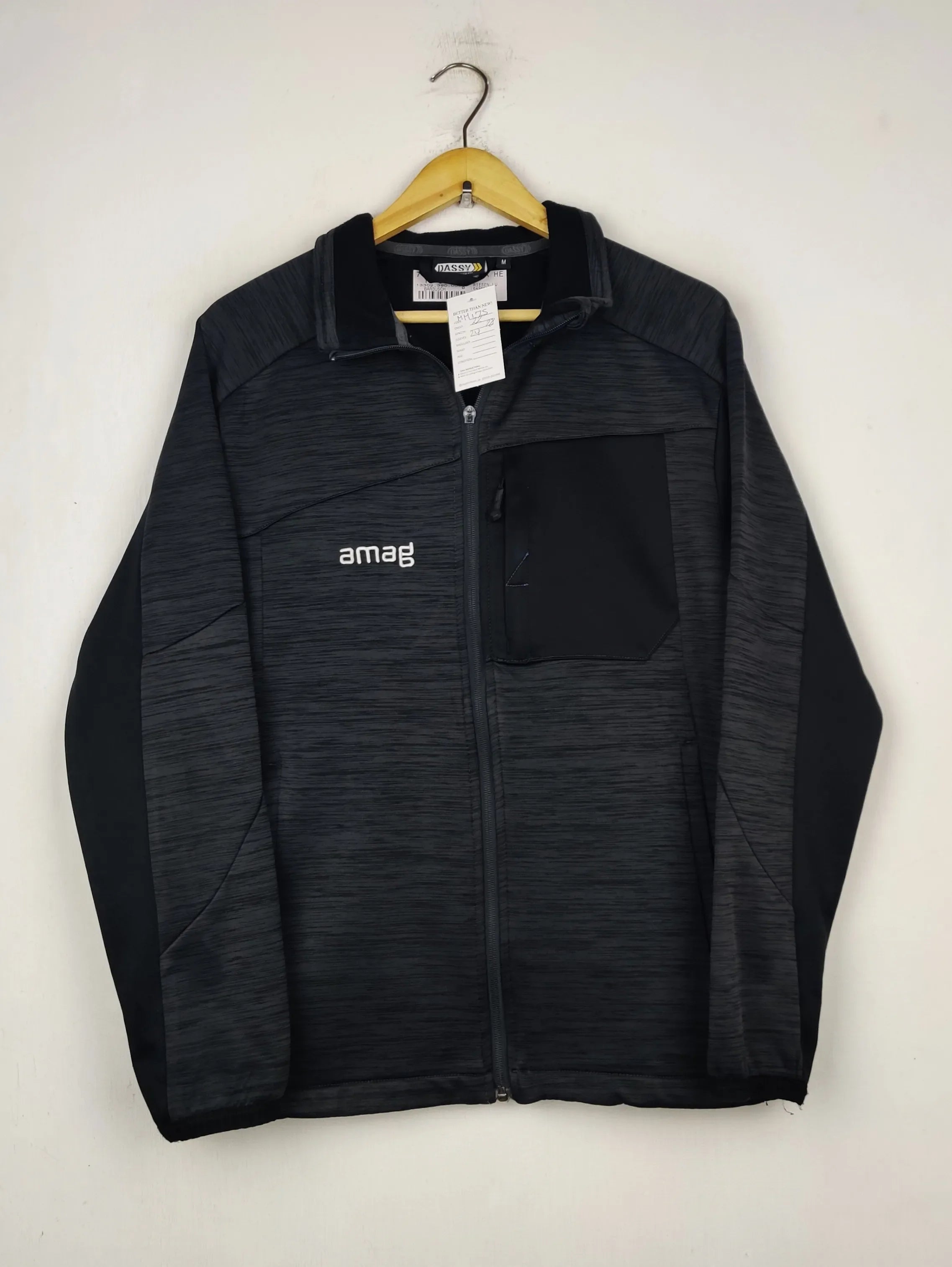 Buy online pre-used pre-loved 100% authentic & Original branded Dassy (MH-175) available in Pakistan. Top international brands avilable.
