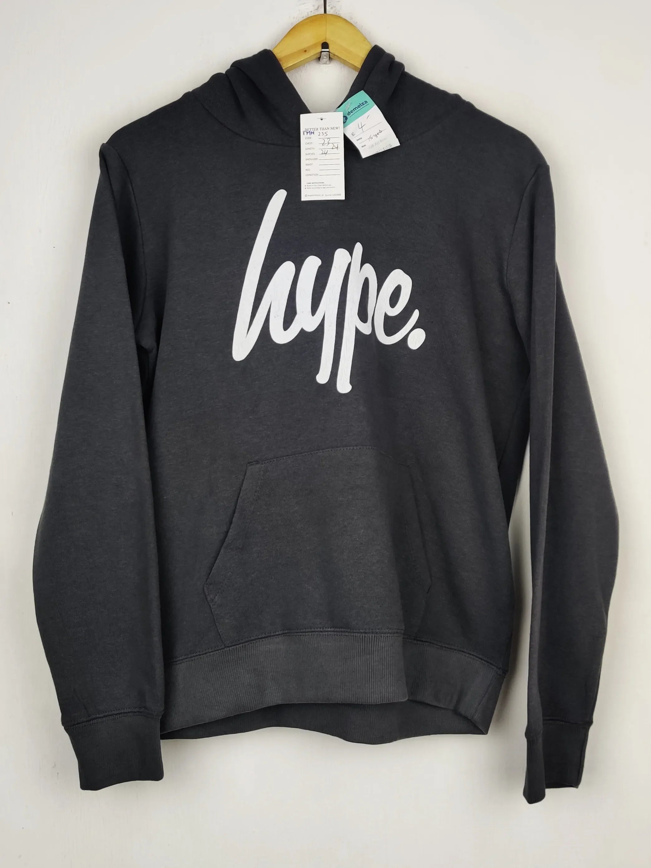 Buy online pre-used pre-loved 100% authentic & Original branded Hype (MH-235) available in Pakistan. Top international brands avilable.