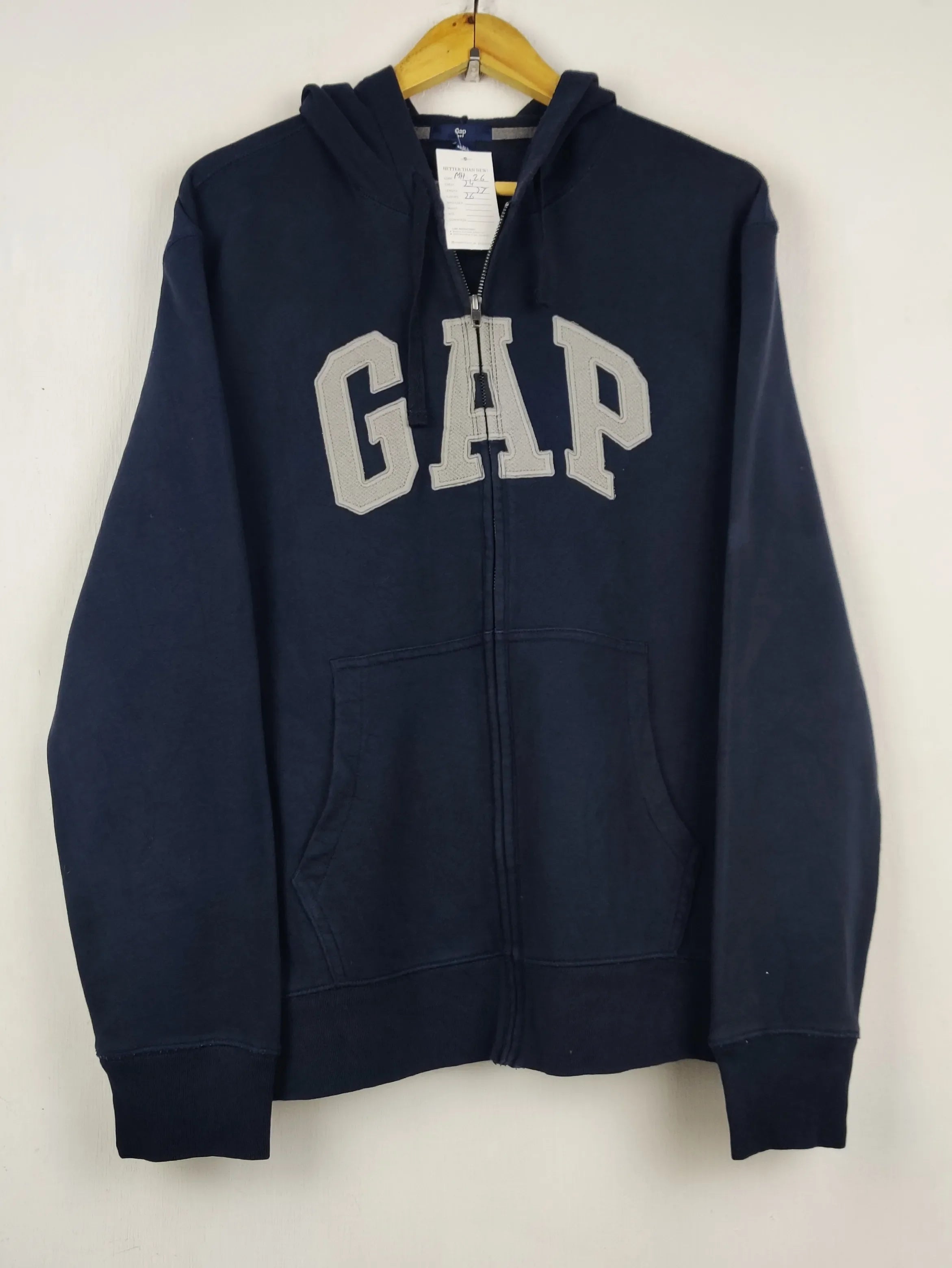 Buy online pre-used pre-loved 100% authentic & Original branded Gap (MH-26) available in Pakistan. Top international brands avilable.