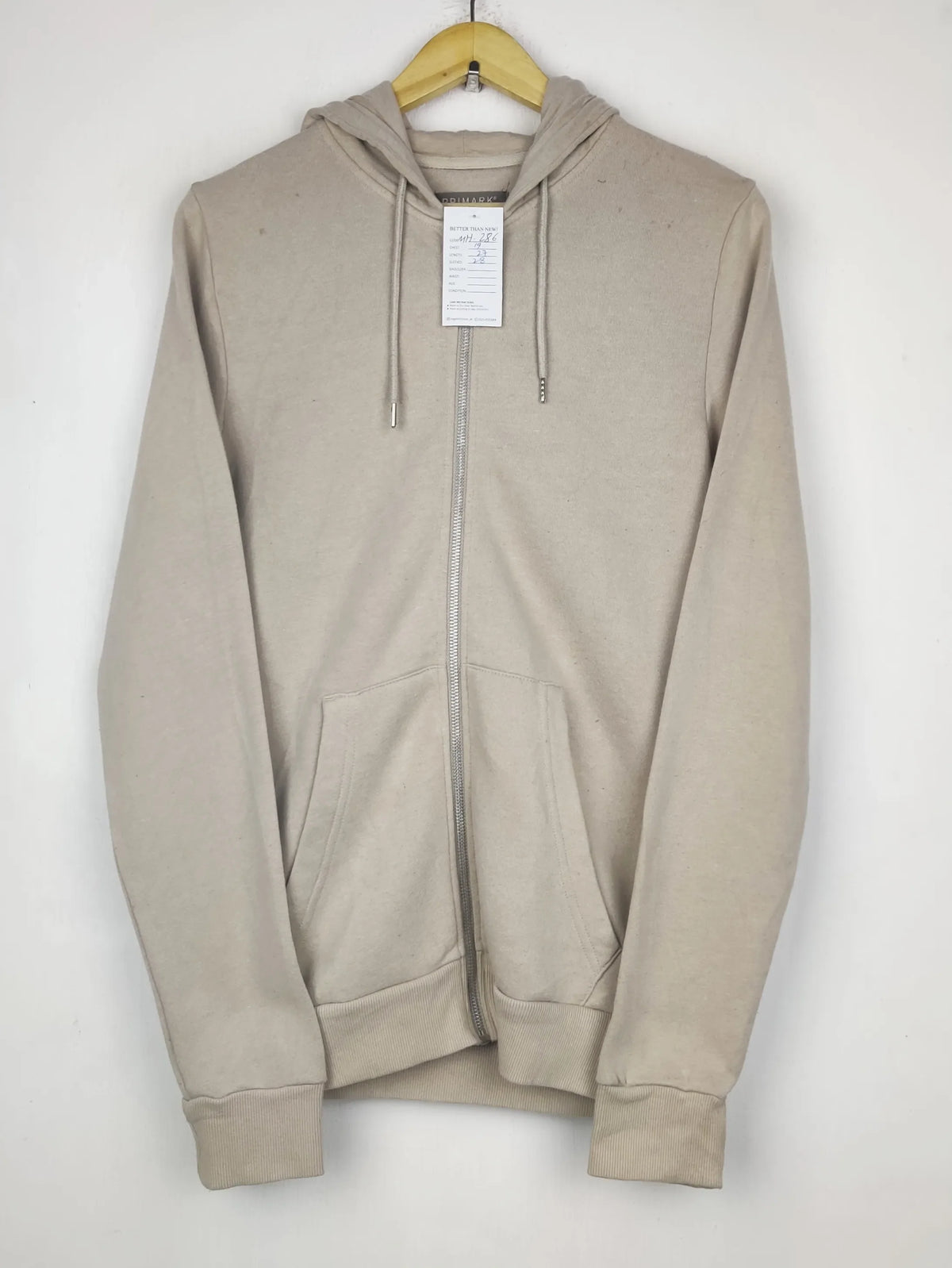 Buy online pre-used pre-loved 100% authentic & Original branded Primark (MH-286) available in Pakistan. Top international brands avilable.