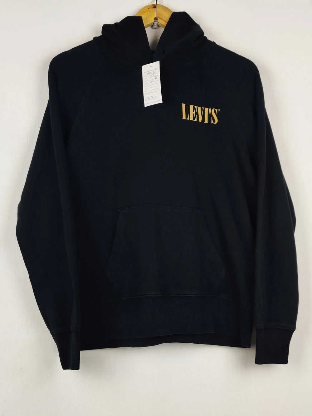 Buy online pre-used pre-loved 100% authentic & Original branded L.E.V.I.S (MH-36) available in Pakistan. Top international brands avilable.