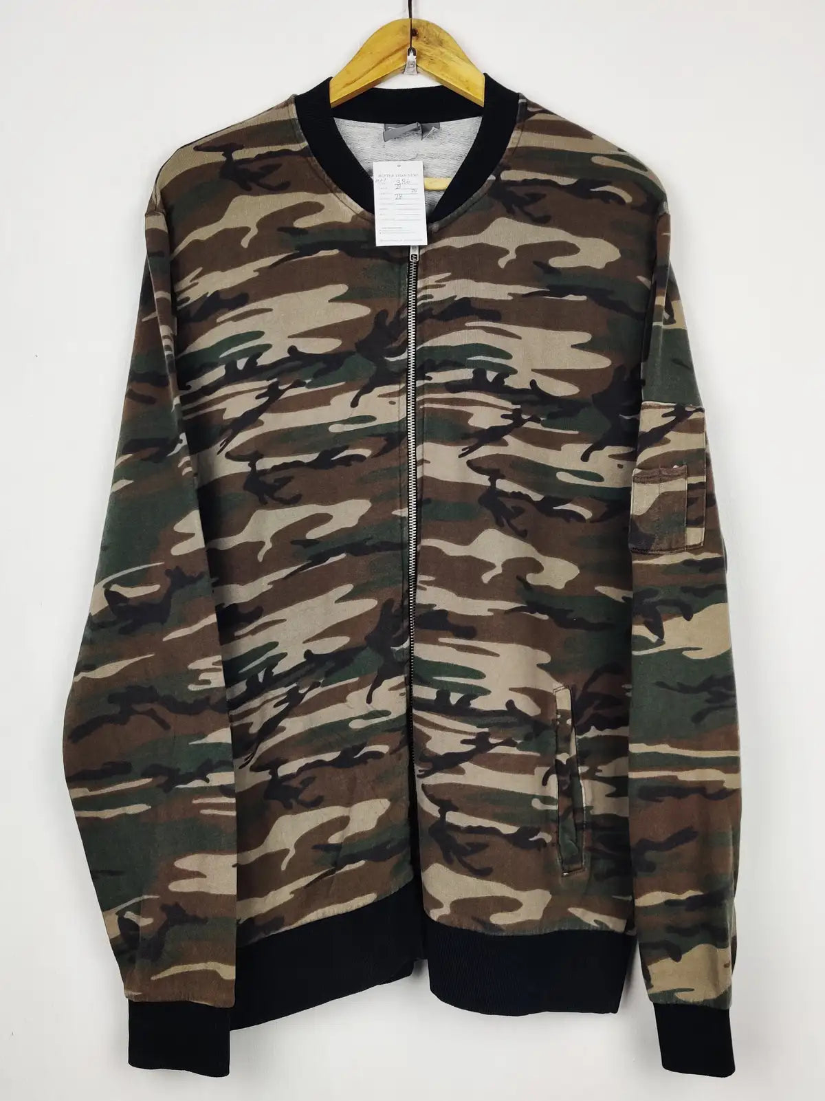 Buy online pre-used pre-loved 100% authentic & Original branded Asos (MH-386) available in Pakistan. Top international brands avilable.
