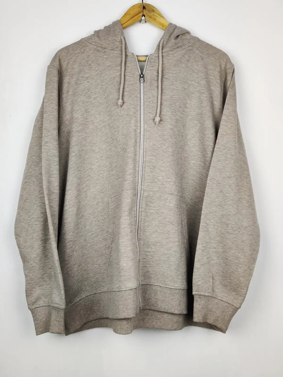 Buy online pre-used pre-loved 100% authentic & Original branded Primark (MH-427) available in Pakistan. Top international brands avilable.