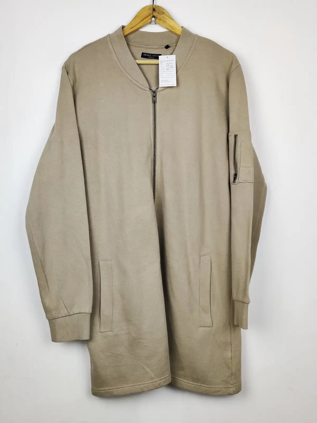 Buy online pre-used pre-loved 100% authentic & Original branded Brave Soul (MH-430) available in Pakistan. Top international brands avilable.