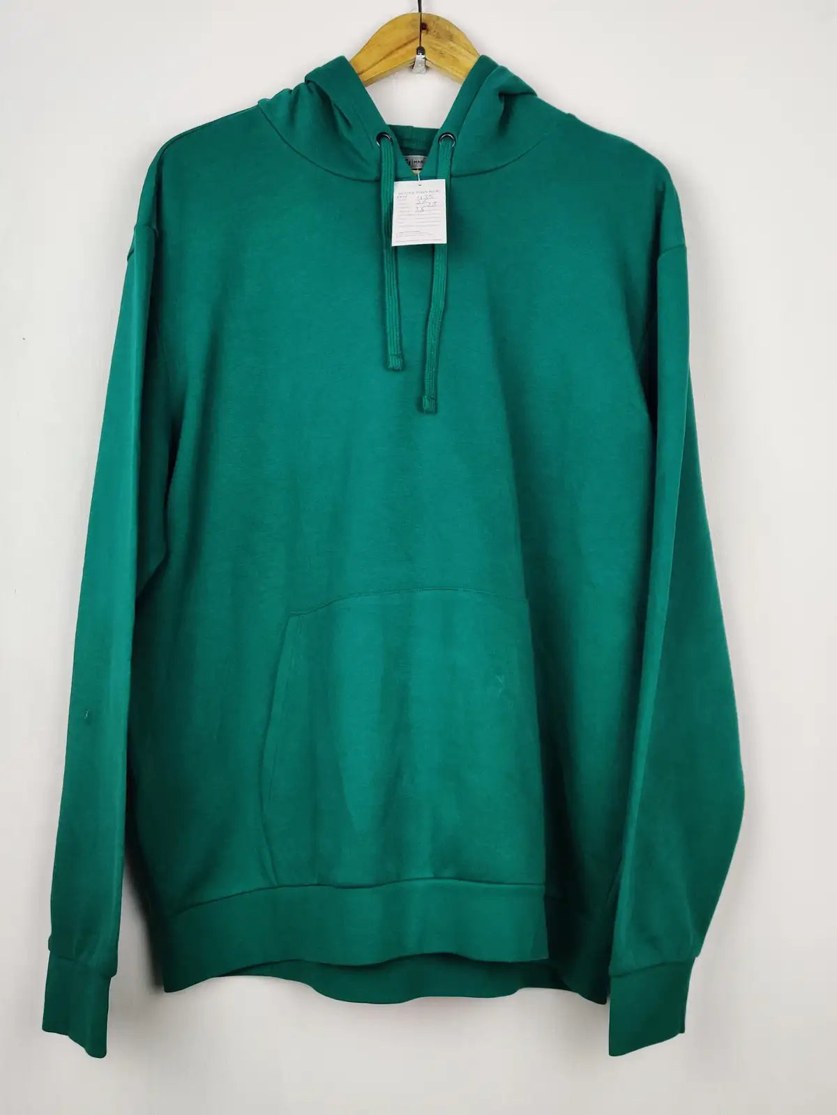 Buy online pre-used pre-loved 100% authentic & Original branded Tu (MH-435) available in Pakistan. Top international brands avilable.