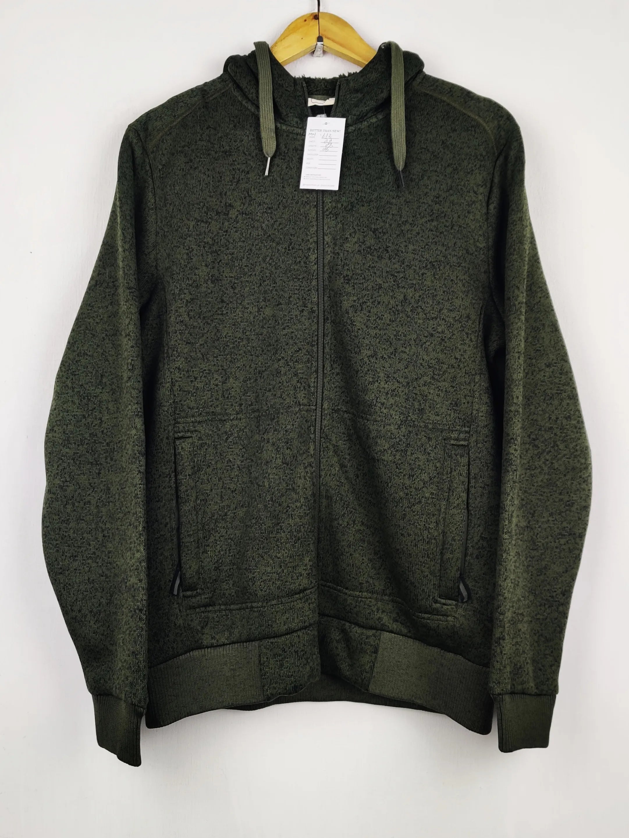 Buy online pre-used pre-loved 100% authentic & Original branded Mountain Warehouse (MH-612) available in Pakistan. Top international brands avilable.