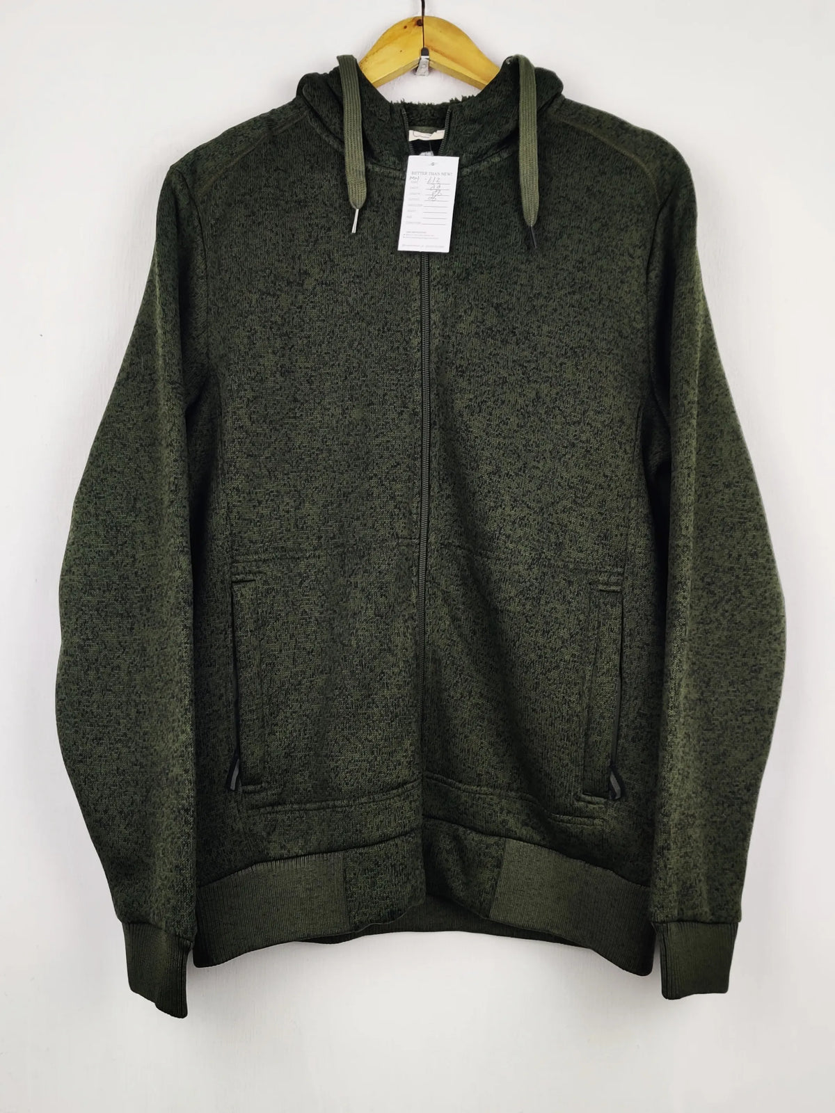 Buy online pre-used pre-loved 100% authentic & Original branded Mountain Warehouse (MH-612) available in Pakistan. Top international brands avilable.